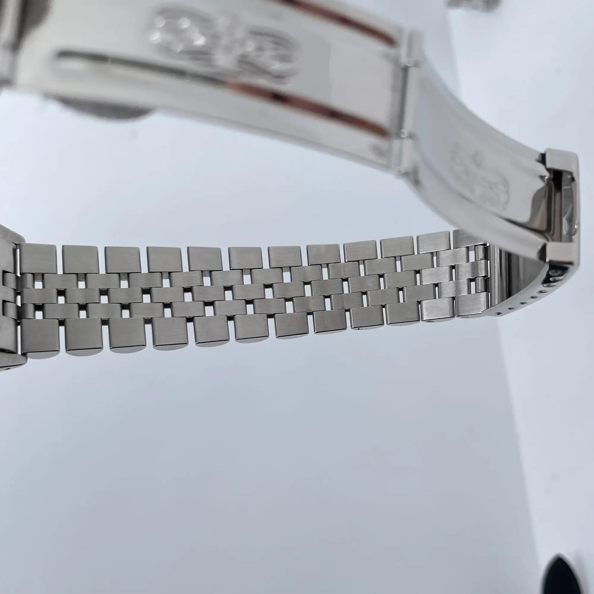 9th image of Rolex Rolex Datejust 16030 Wristwatch, PreOwned condition
