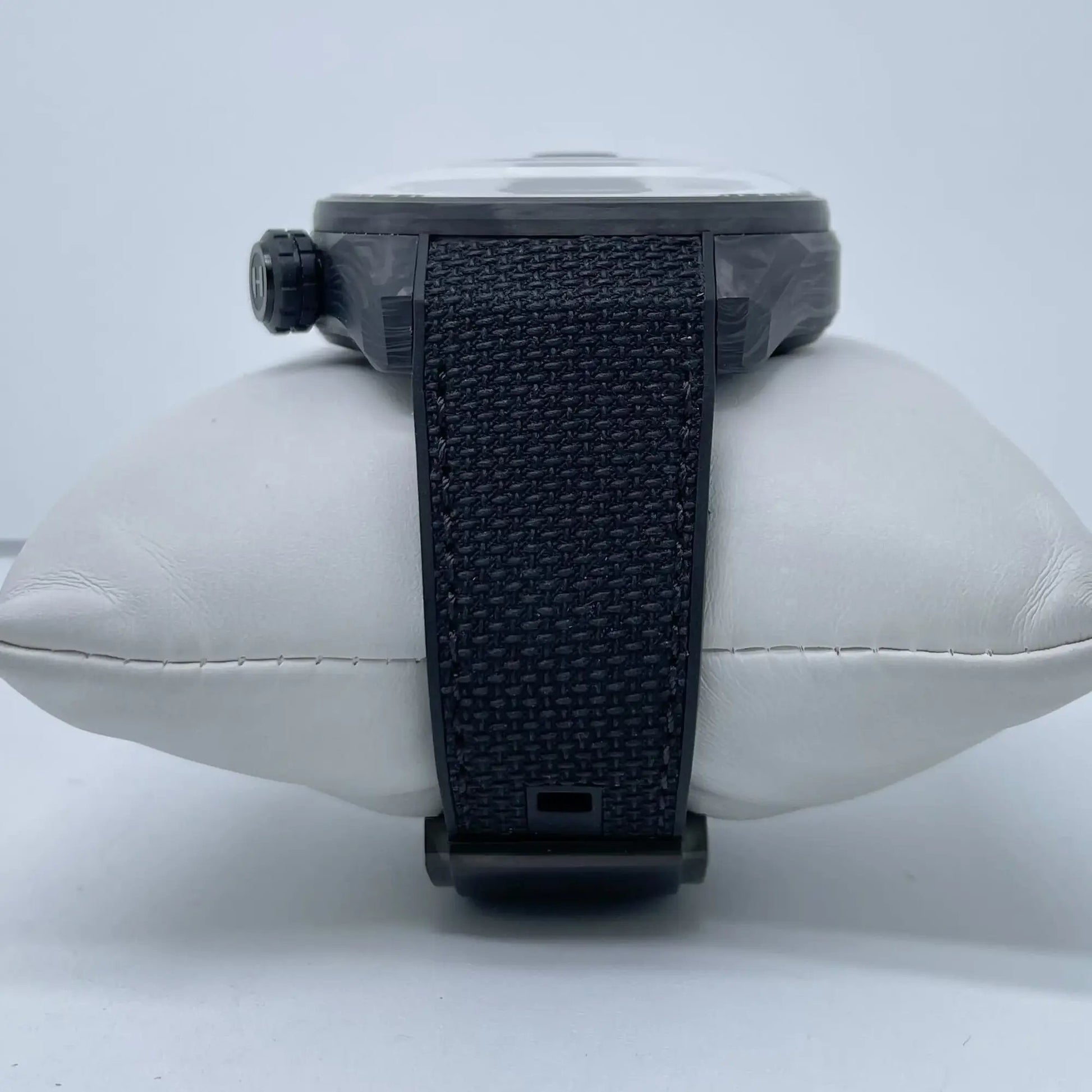 8th image of hyt  HYT H4 Gotham Wristwatch, Unworn condition