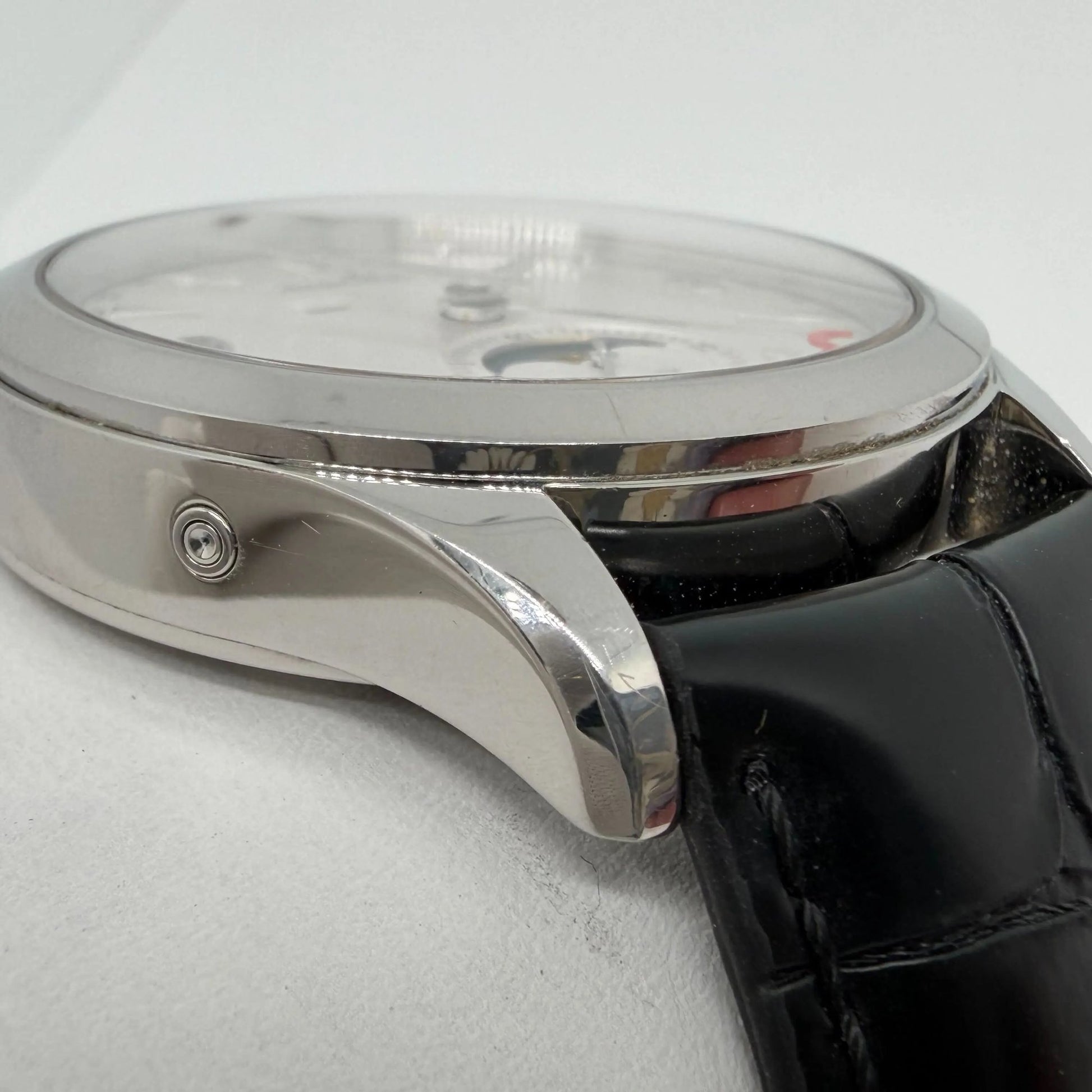 5th image of Jaeger-LeCoultre Jaeger-LeCoultre Master Calendar Wristwatch, PreOwned condition