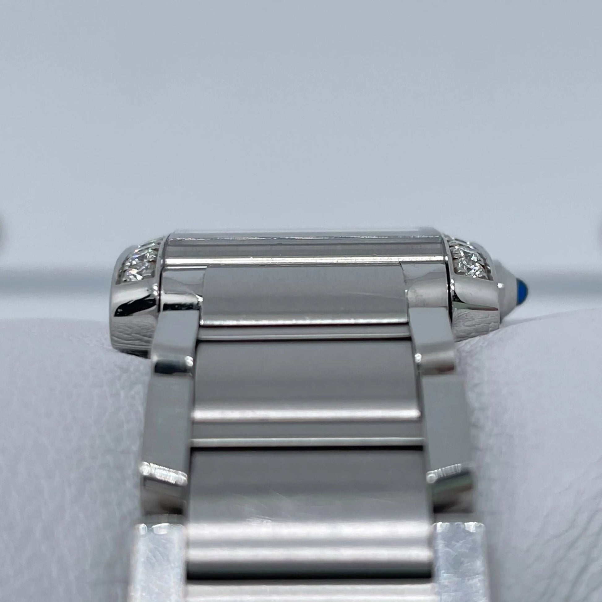 7th image of Cartier  Cartier Tank Francaise Wristwatch, PreOwned condition