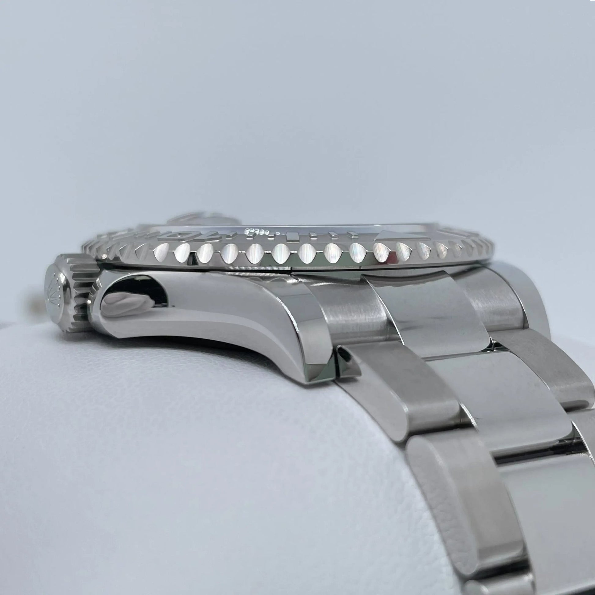 4th image of Rolex Rolex Yacht-Master 126622 Wristwatch, New condition
