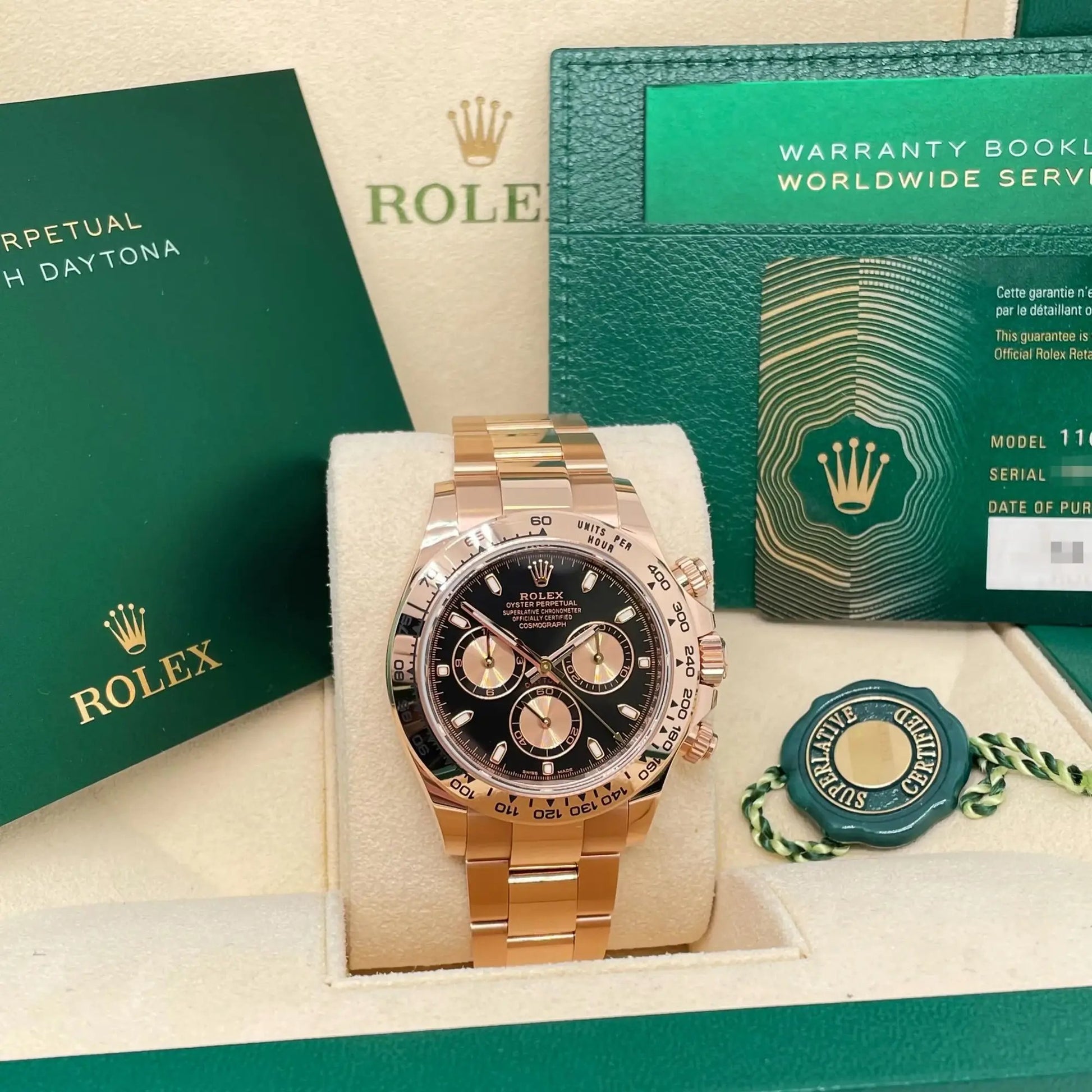 3rd image of Rolex Daytona Wristwatch, PreOwned condition