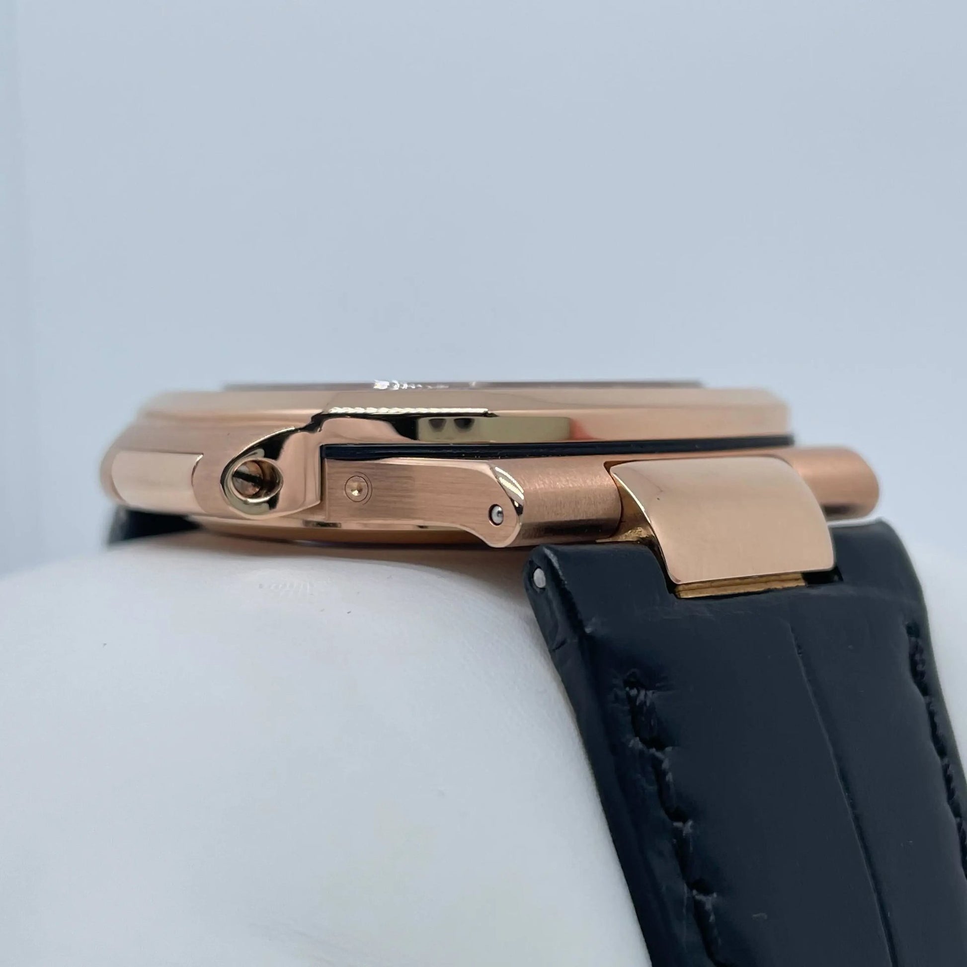6th image of Patek Philippe Patek Philippe Nautilus Wristwatch, PreOwned condition