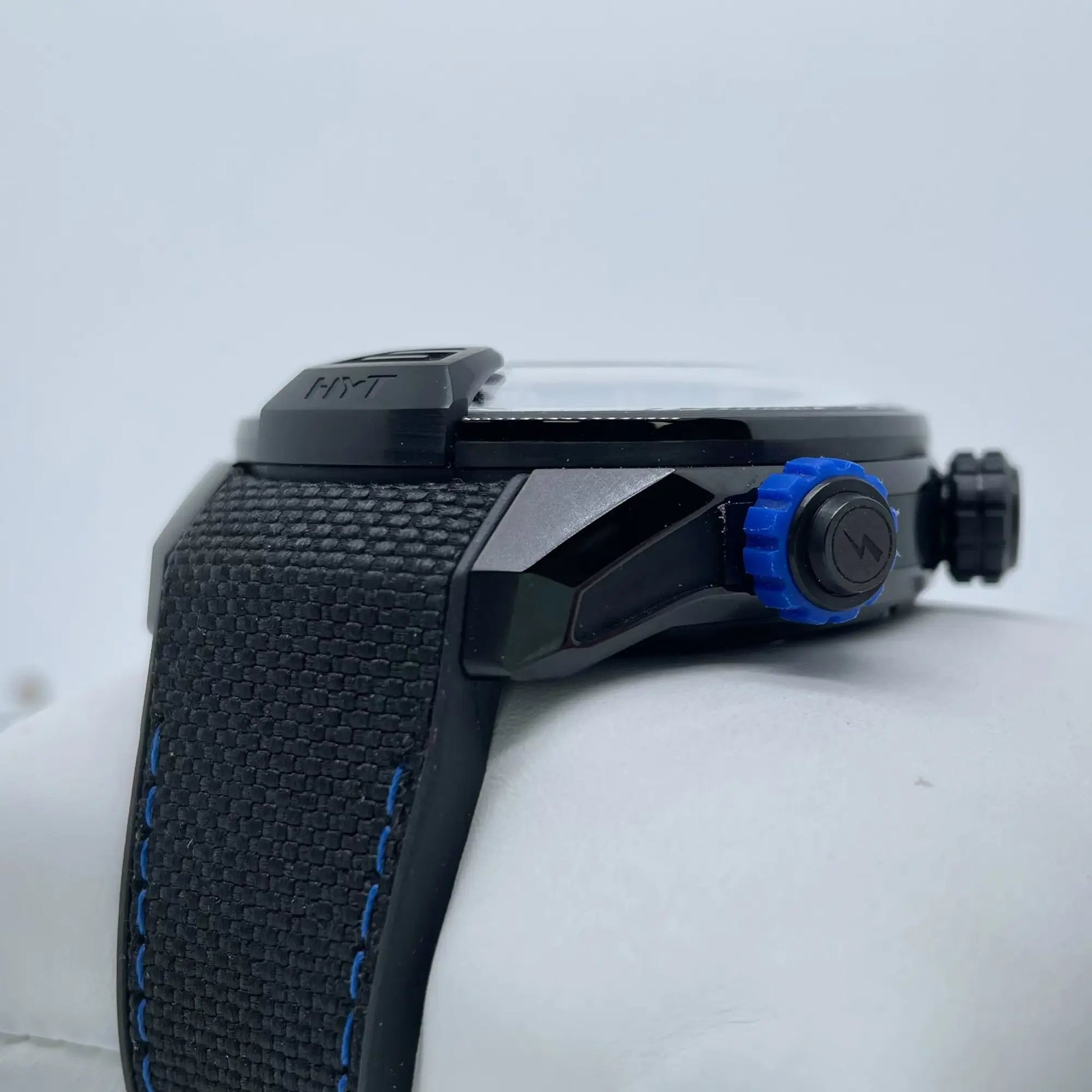 3rd image of HYT HYT H2 Neo 2 Wristwatch, Unworn condition