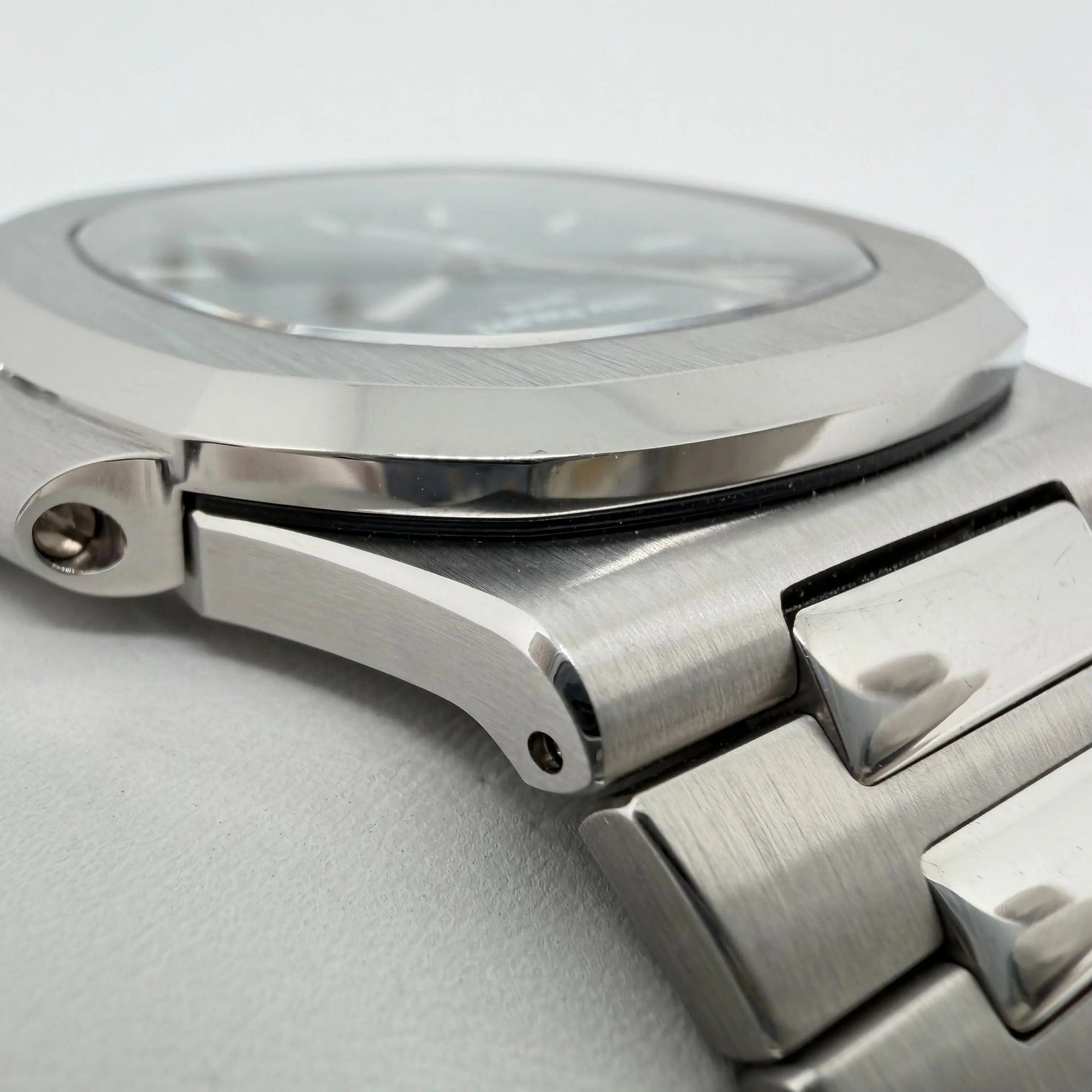 3rd image of Patek Philippe Nautilus Wristwatch, PreOwned condition