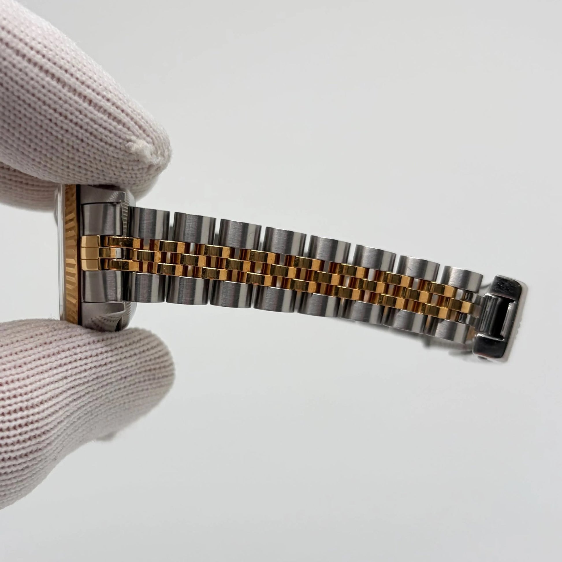 11th image of Rolex Datejust Wristwatch, PreOwned condition