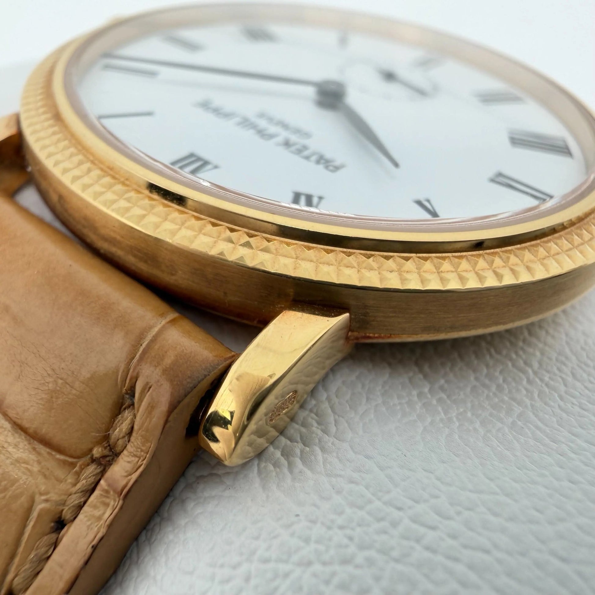 6th image of Patek Philippe Calatrava Wristwatch, PreOwned condition