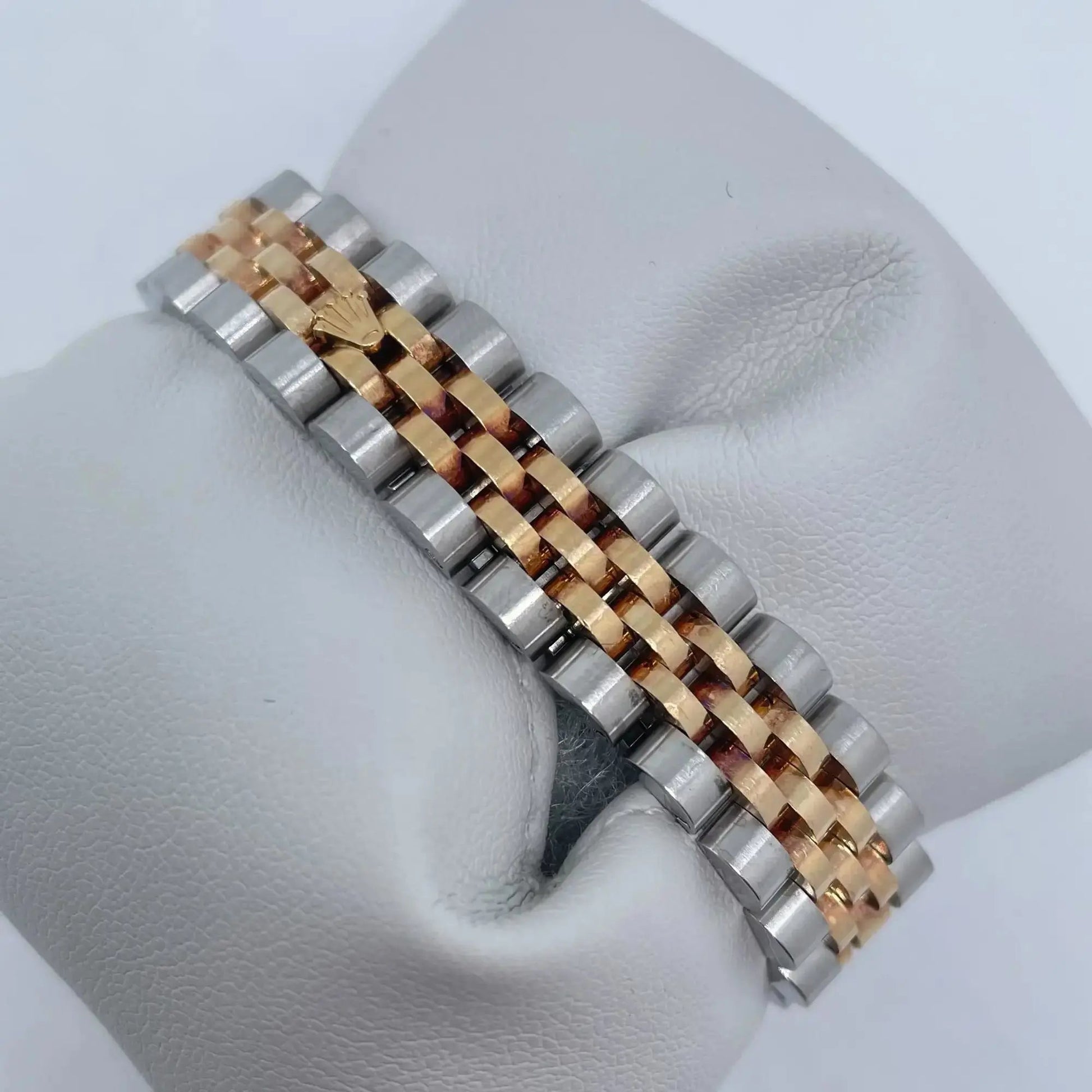 12th image of Rolex Datejust  Wristwatch, PreOwned condition