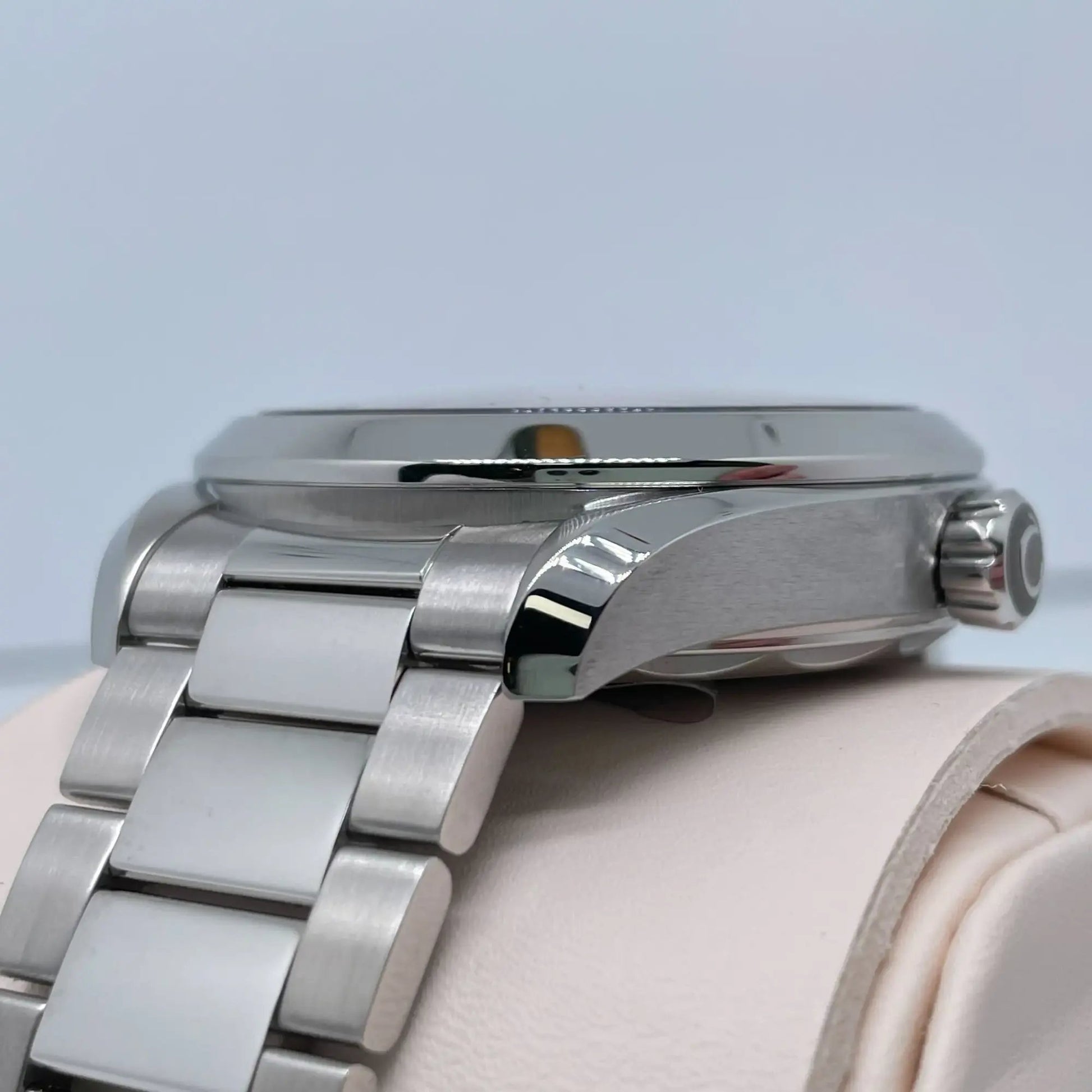 5th image of OMEGA Seamaster Wristwatch, New condition