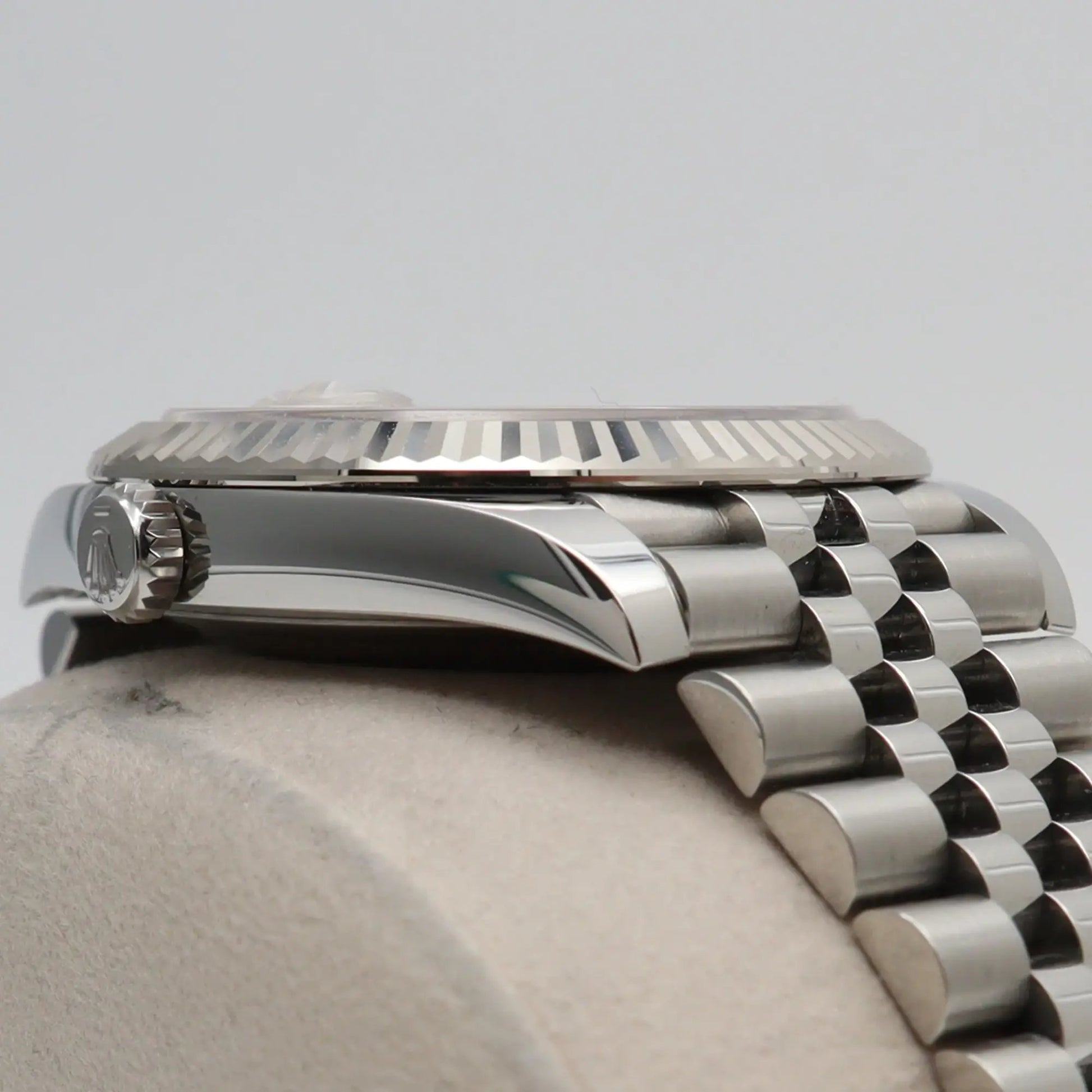 4th image of Rolex Rolex Datejust 126334 Wristwatch, Unworn condition