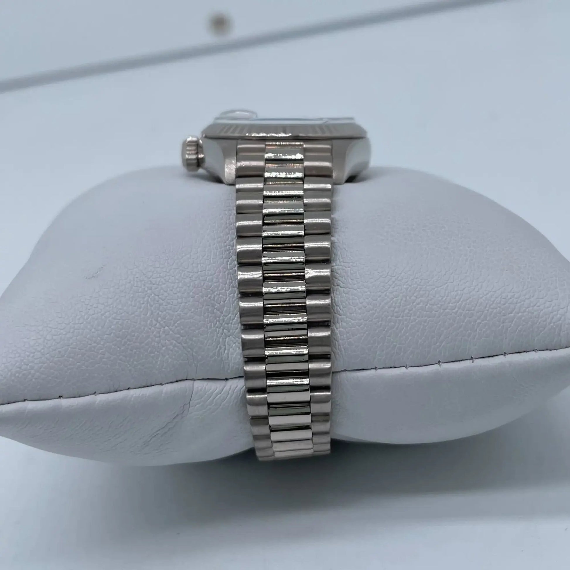 9th image of Rolex  Rolex Lady-Datejust Wristwatch, PreOwned condition