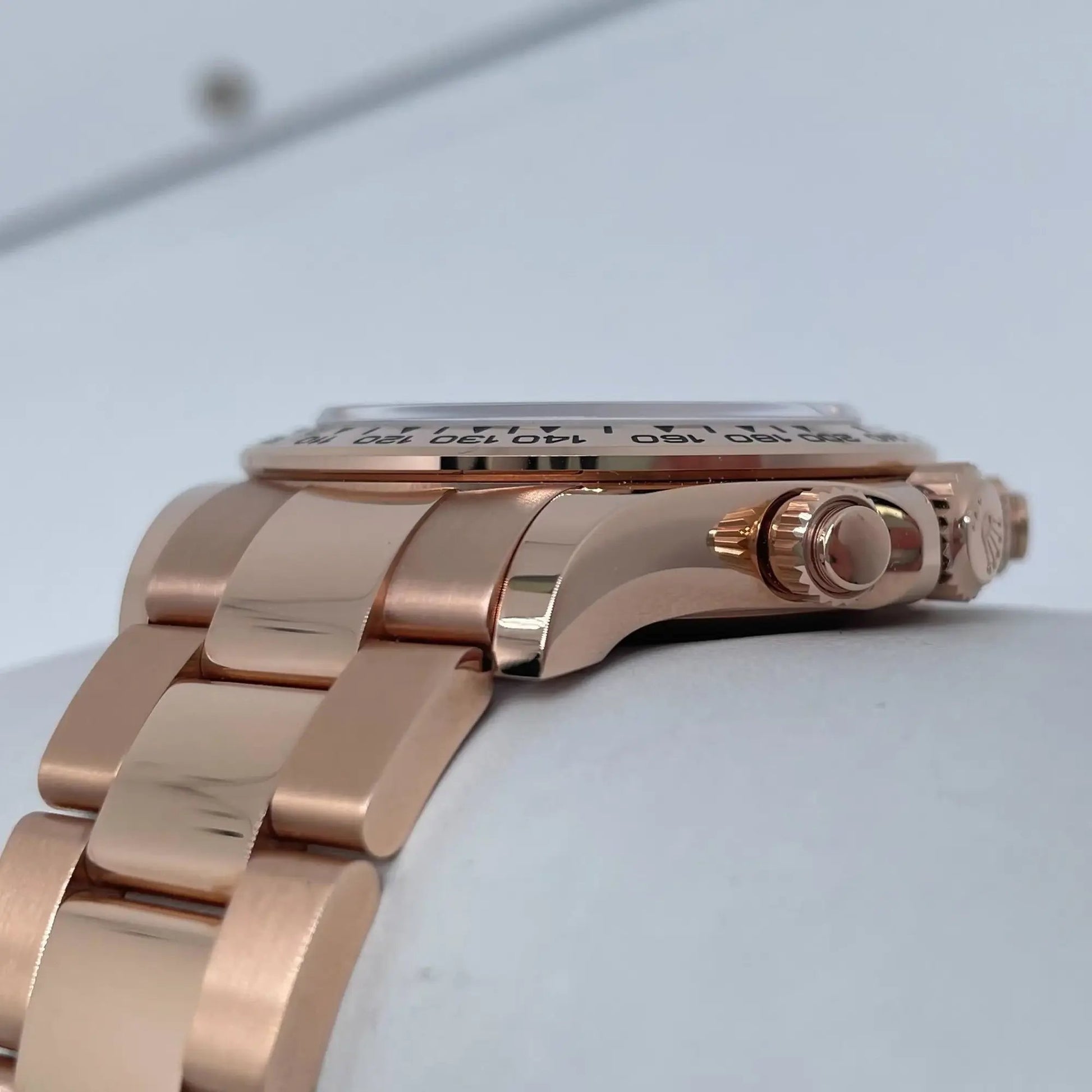 5th image of Rolex Daytona Wristwatch, PreOwned condition