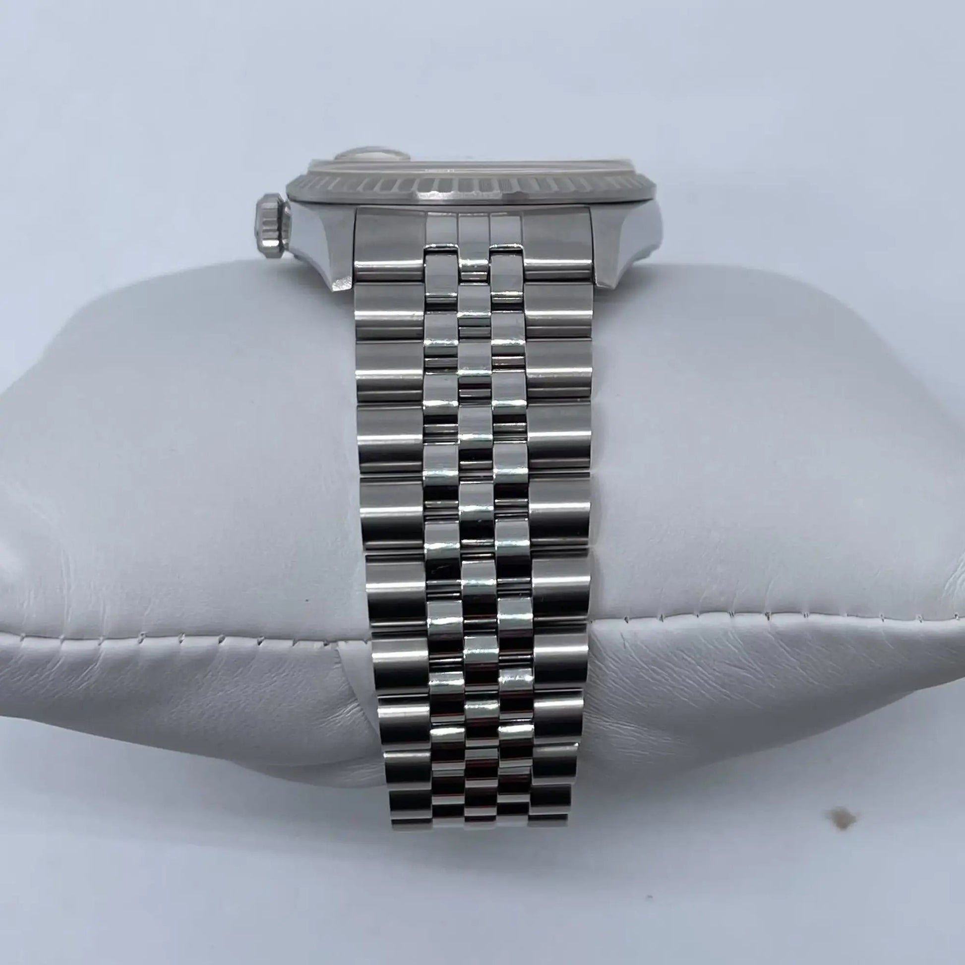 9th image of Rolex Rolex Datejust 16220 Wristwatch, PreOwned condition