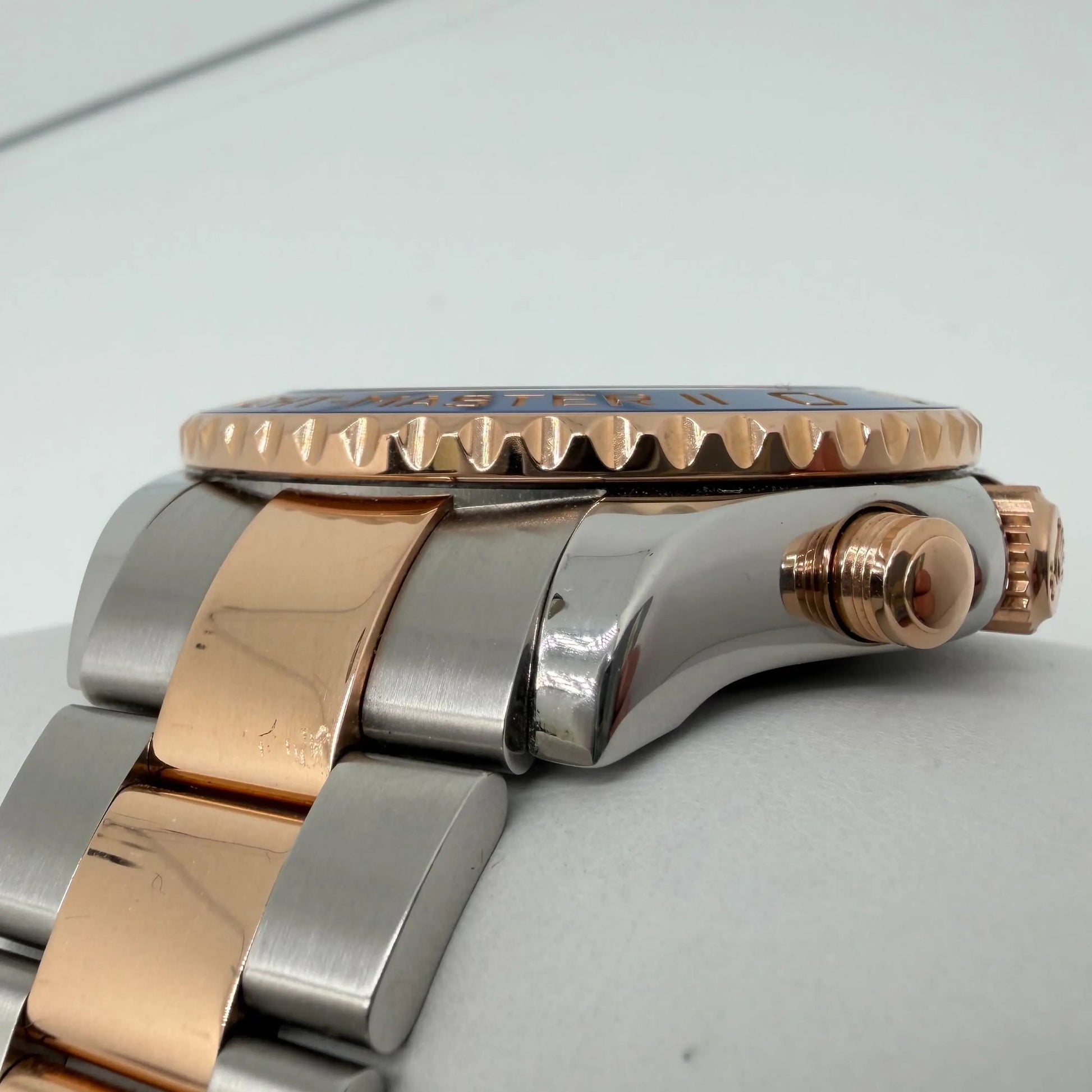 4th image of Rolex Rolex Yacht-Master Wristwatch, PreOwned condition