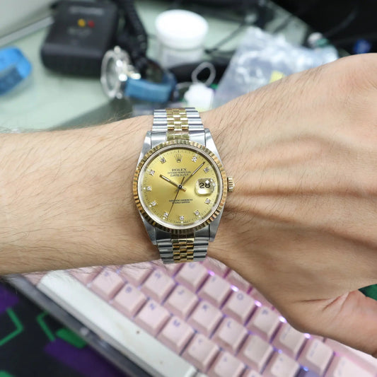 2nd image of Rolex Rolex Datejust 16233 Wristwatch, PreOwned condition