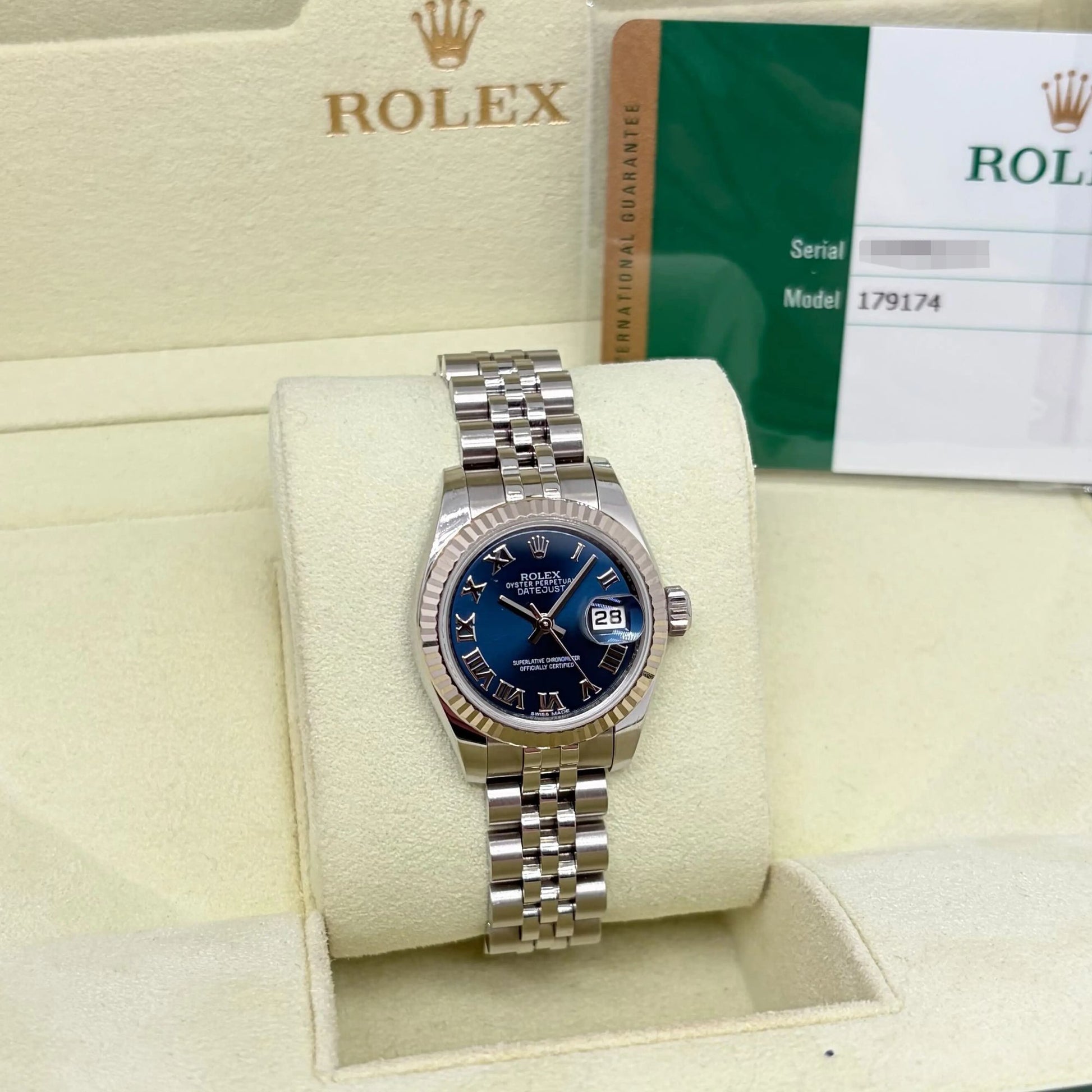 3rd image of Rolex Lady Datejust Wristwatch, PreOwned condition