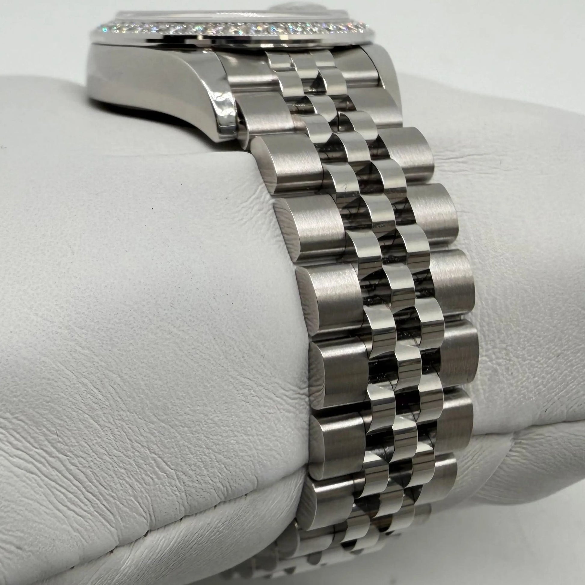 9th image of Rolex Rolex Lady-Datejust 28 Wristwatch, New condition