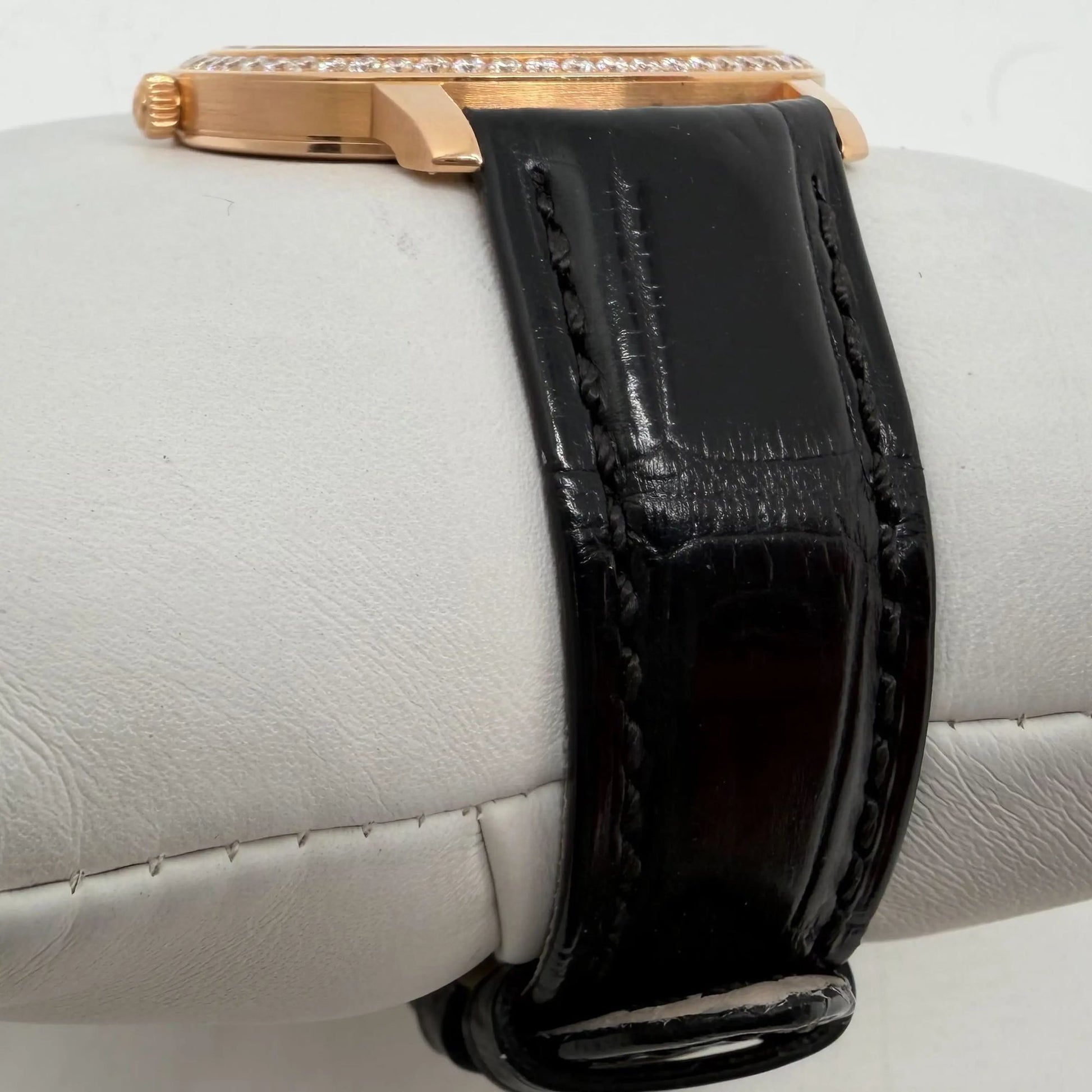 7th image of Audemars Piguet Jules Audemars Wristwatch, PreOwned condition