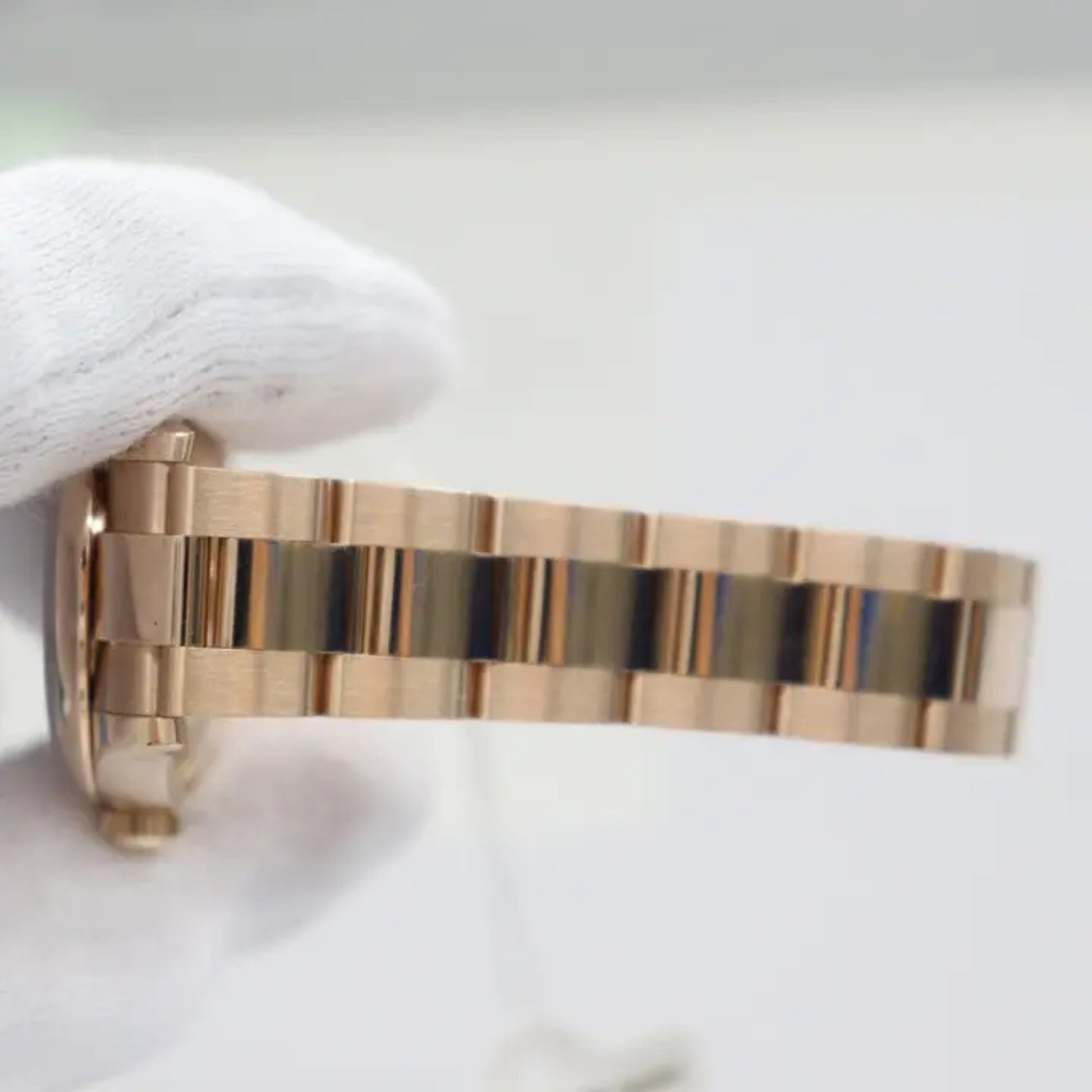 5th image of Rolex Datejust Wristwatch, PreOwned condition