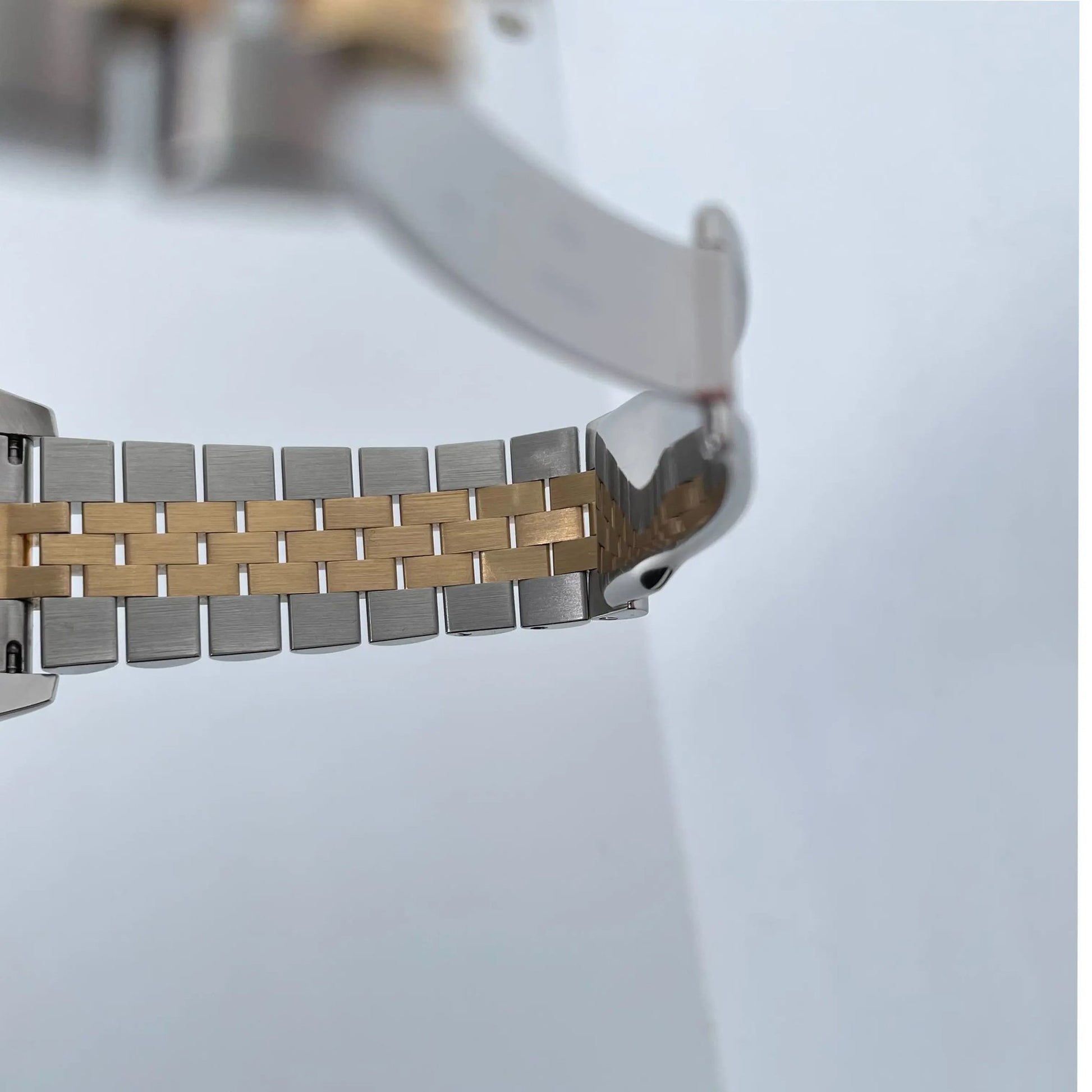 10th image of Rolex  Rolex Datejust Wristwatch, PreOwned condition