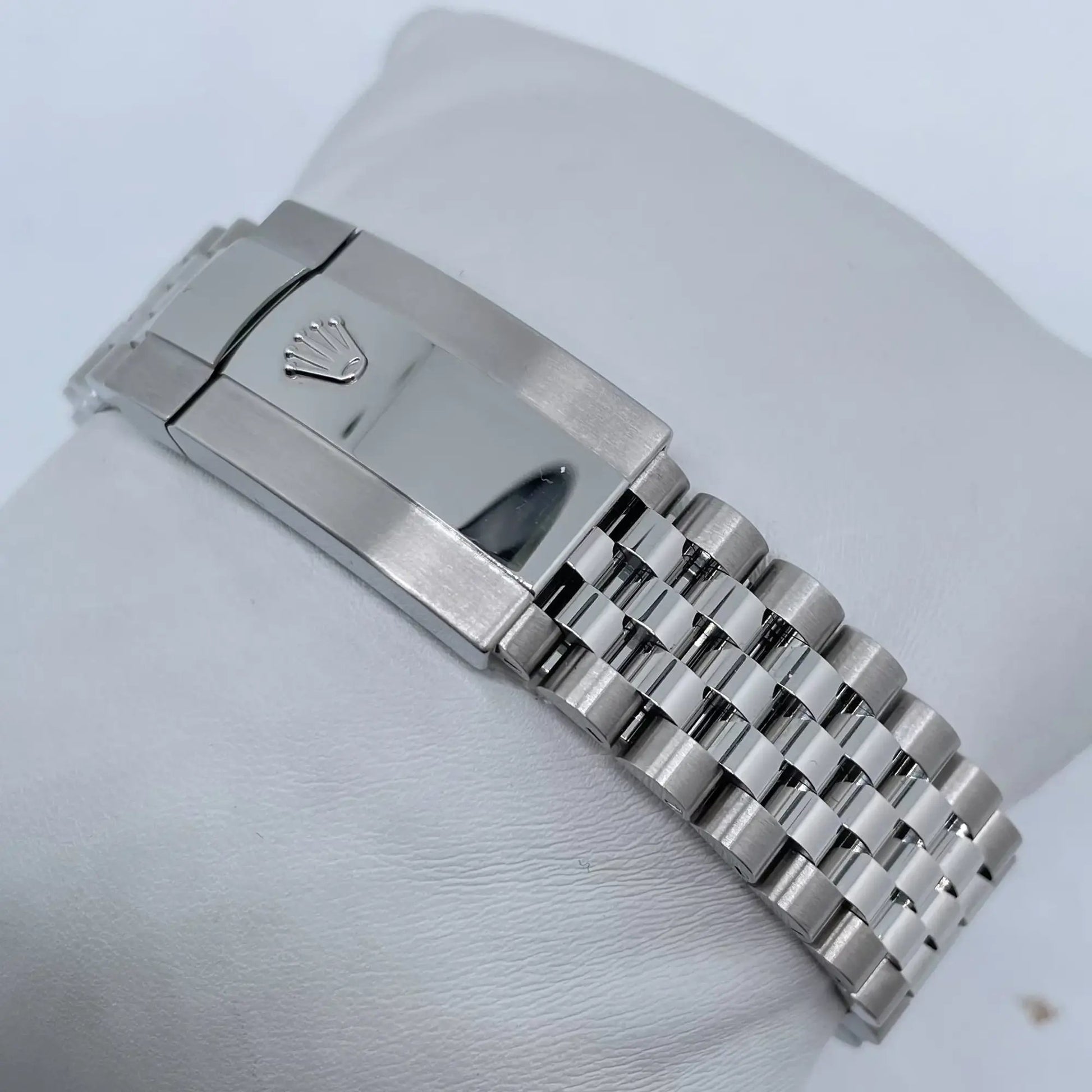 12th image of Rolex Datejust Wristwatch, Unworn condition