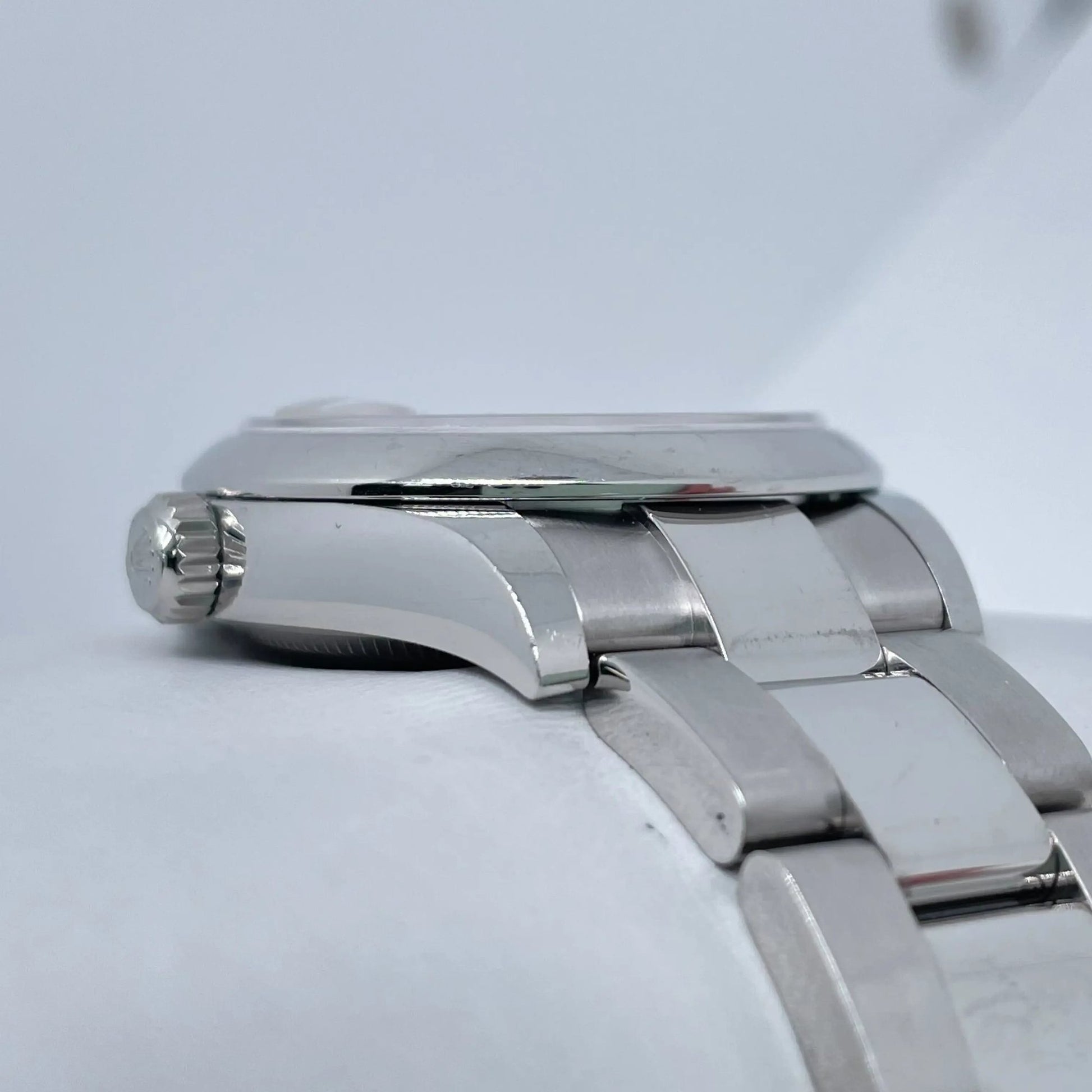 4th image of Rolex Datejust  Wristwatch, PreOwned condition