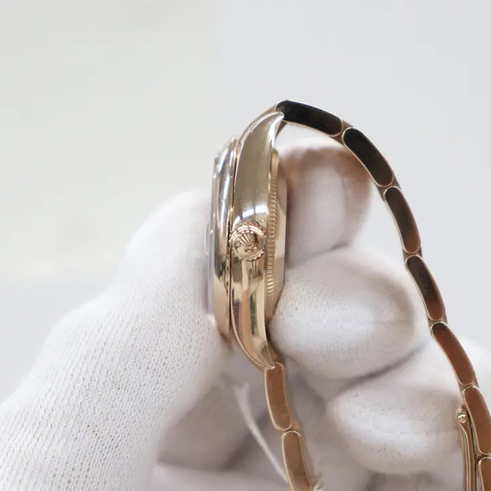 3rd image of Rolex Datejust Wristwatch, PreOwned condition