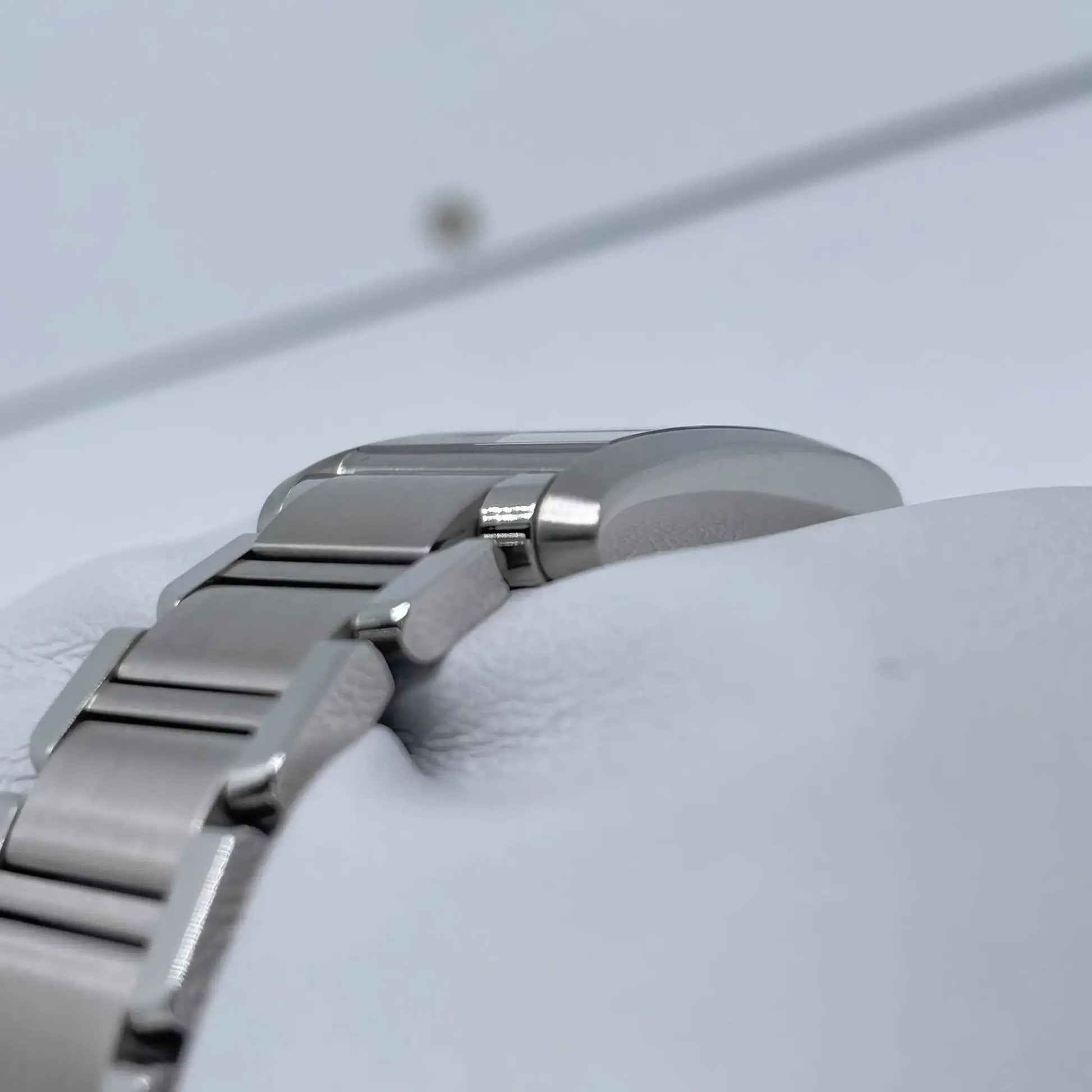 6th image of Cartier Cartier Tank Francaise Wristwatch, PreOwned condition