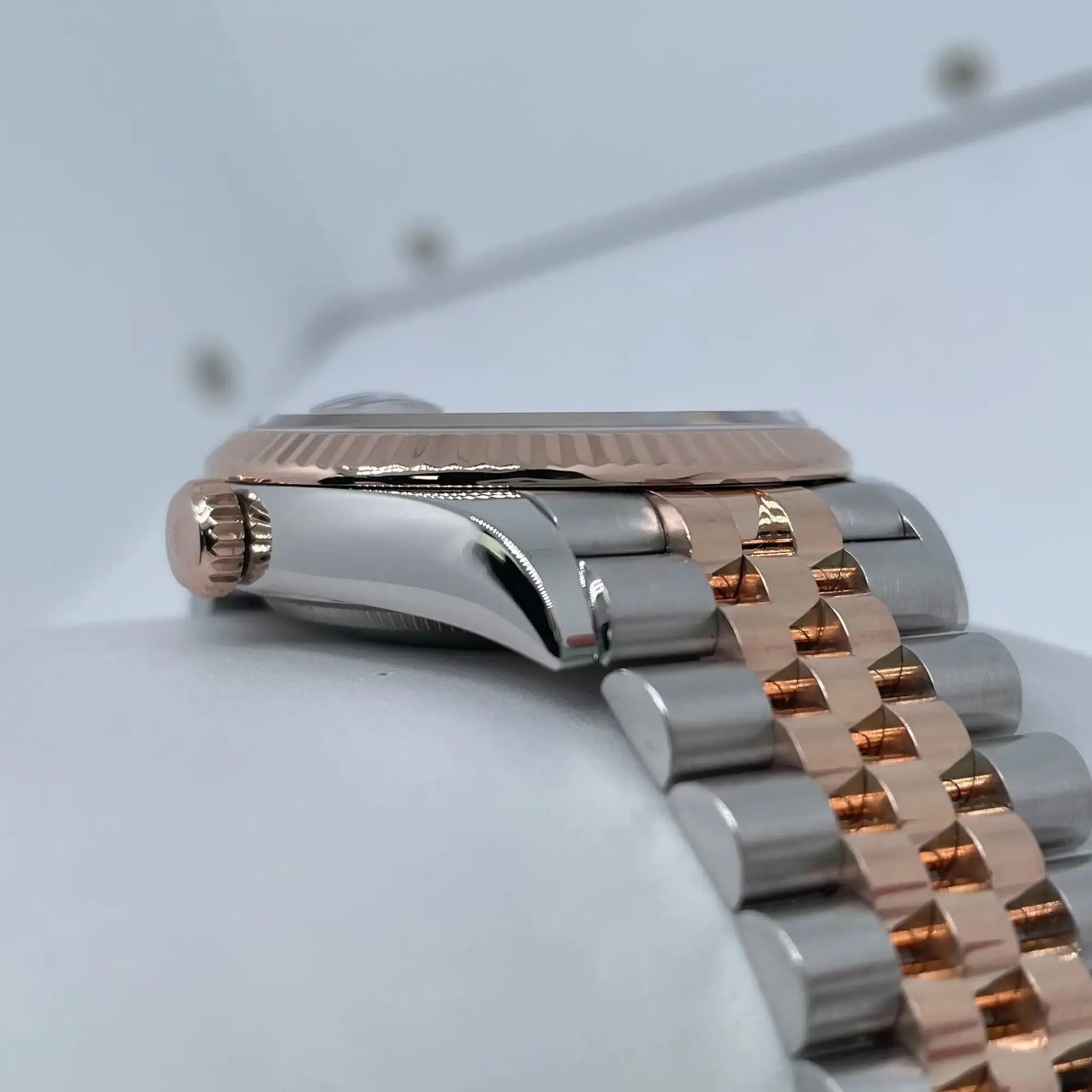 5th image of Rolex Datejust Wristwatch, PreOwned condition