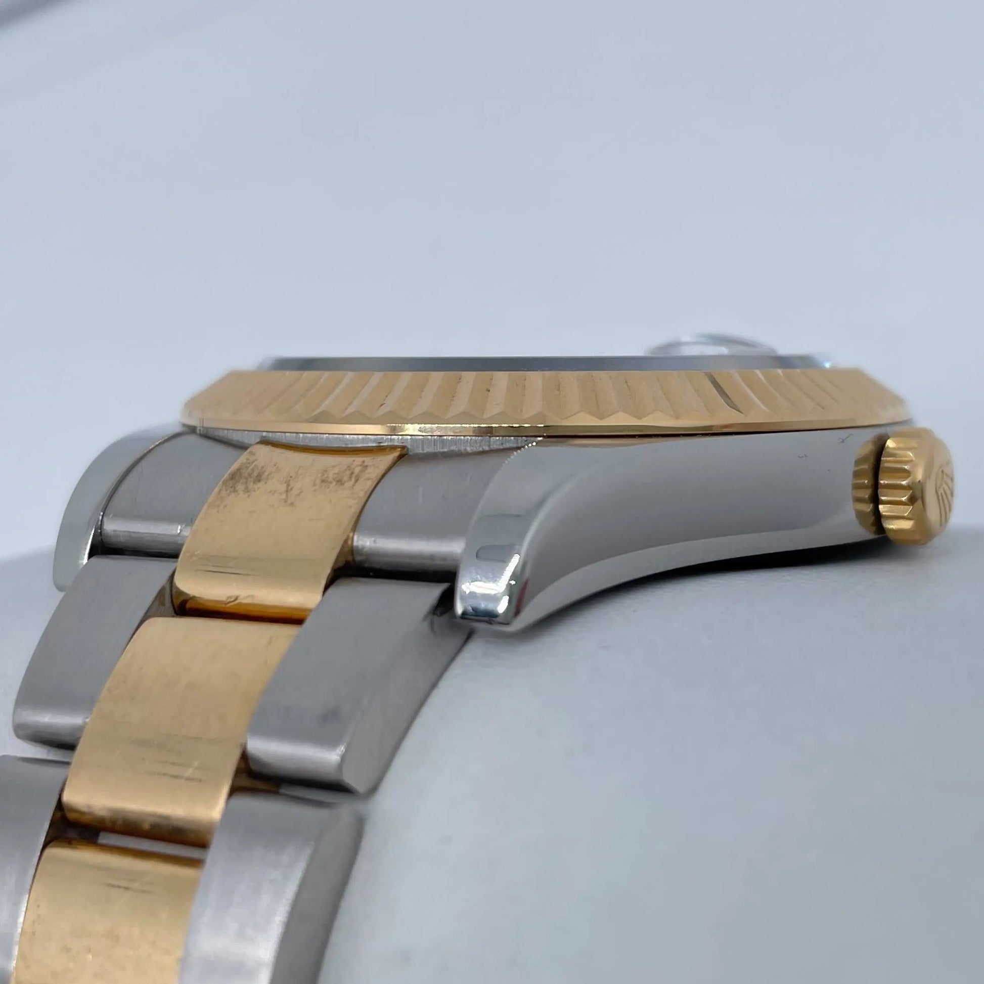 5th image of Rolex Datejust II Wristwatch, PreOwned condition