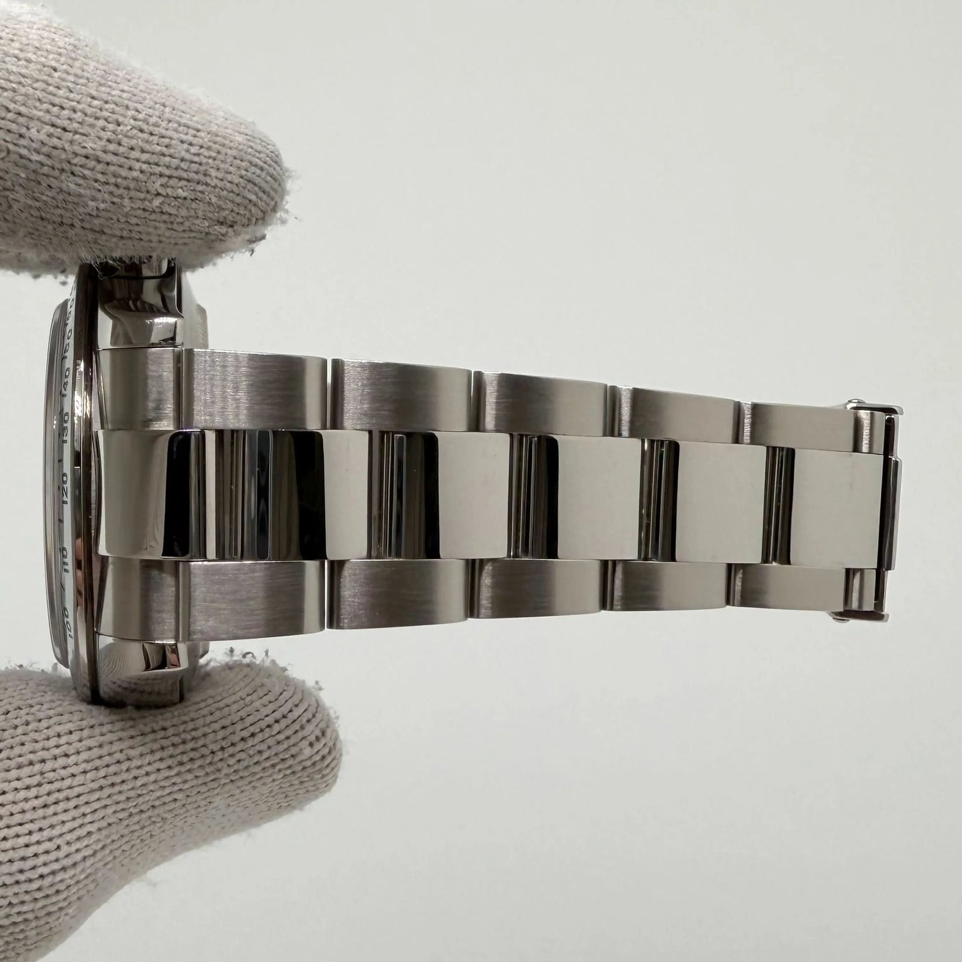 11th image of Rolex Daytona Wristwatch, PreOwned condition