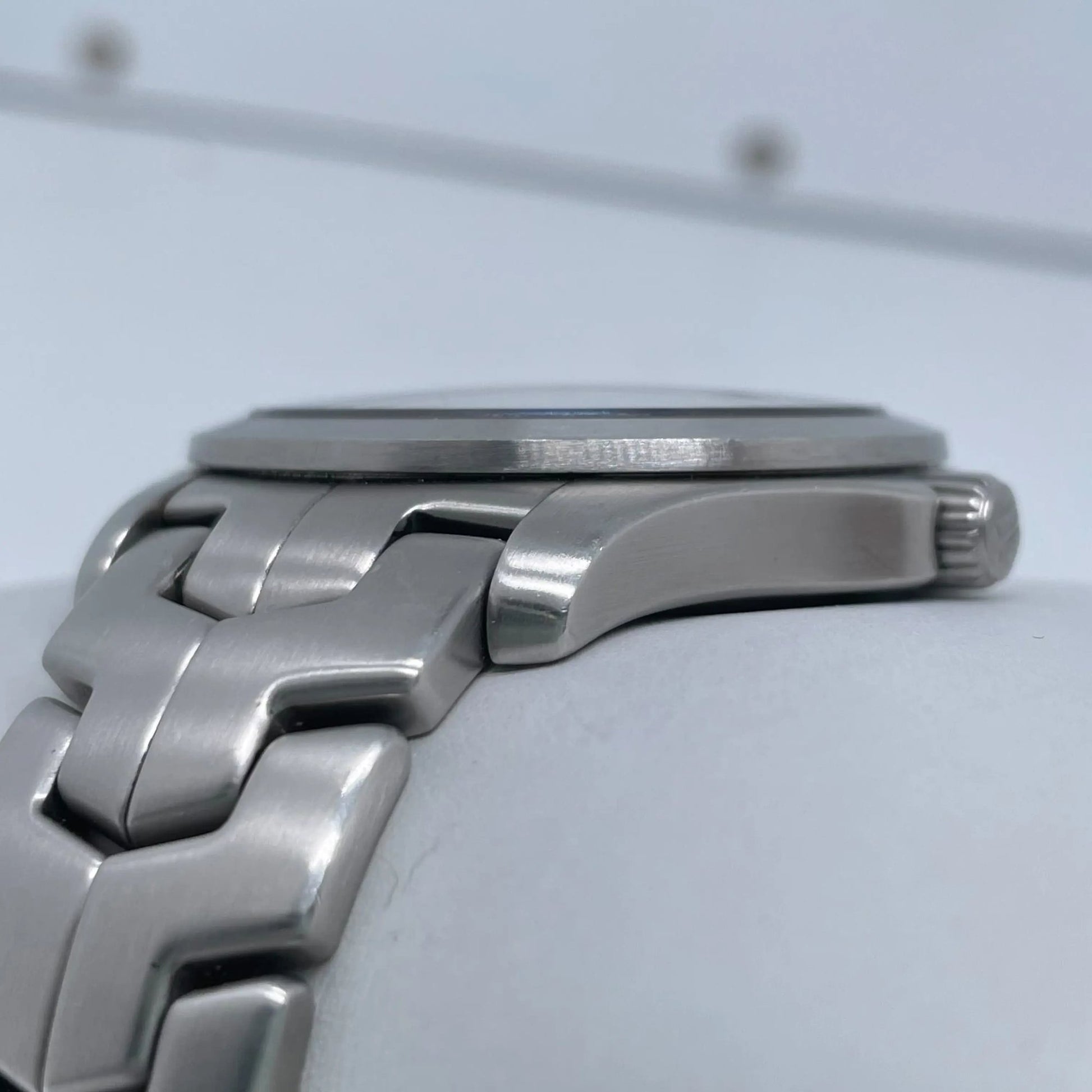 4th image of TAG Heuer  TAG Heuer Link Wristwatch, PreOwned condition