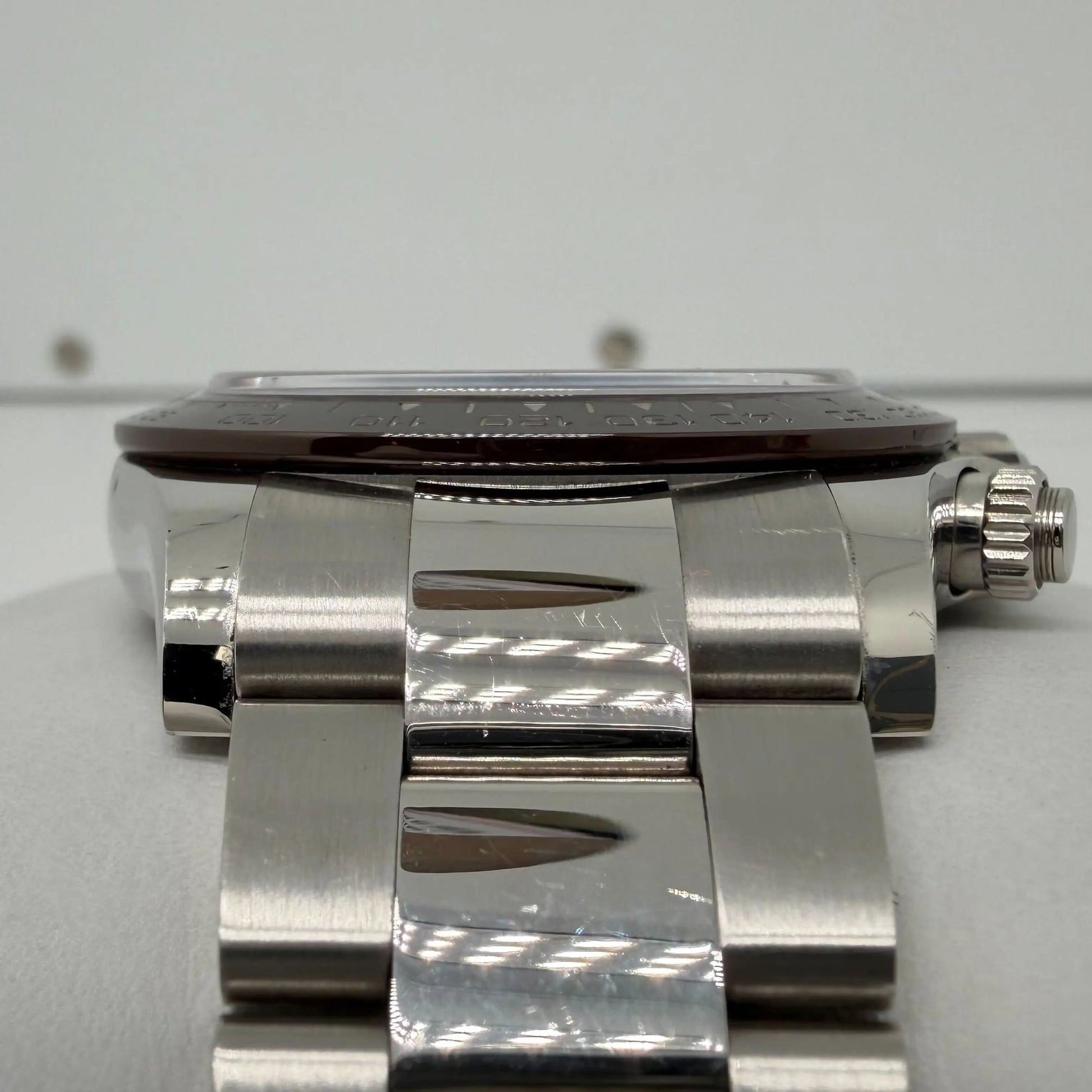 8th image of Rolex Rolex Cosmograph Daytona Wristwatch, PreOwned condition