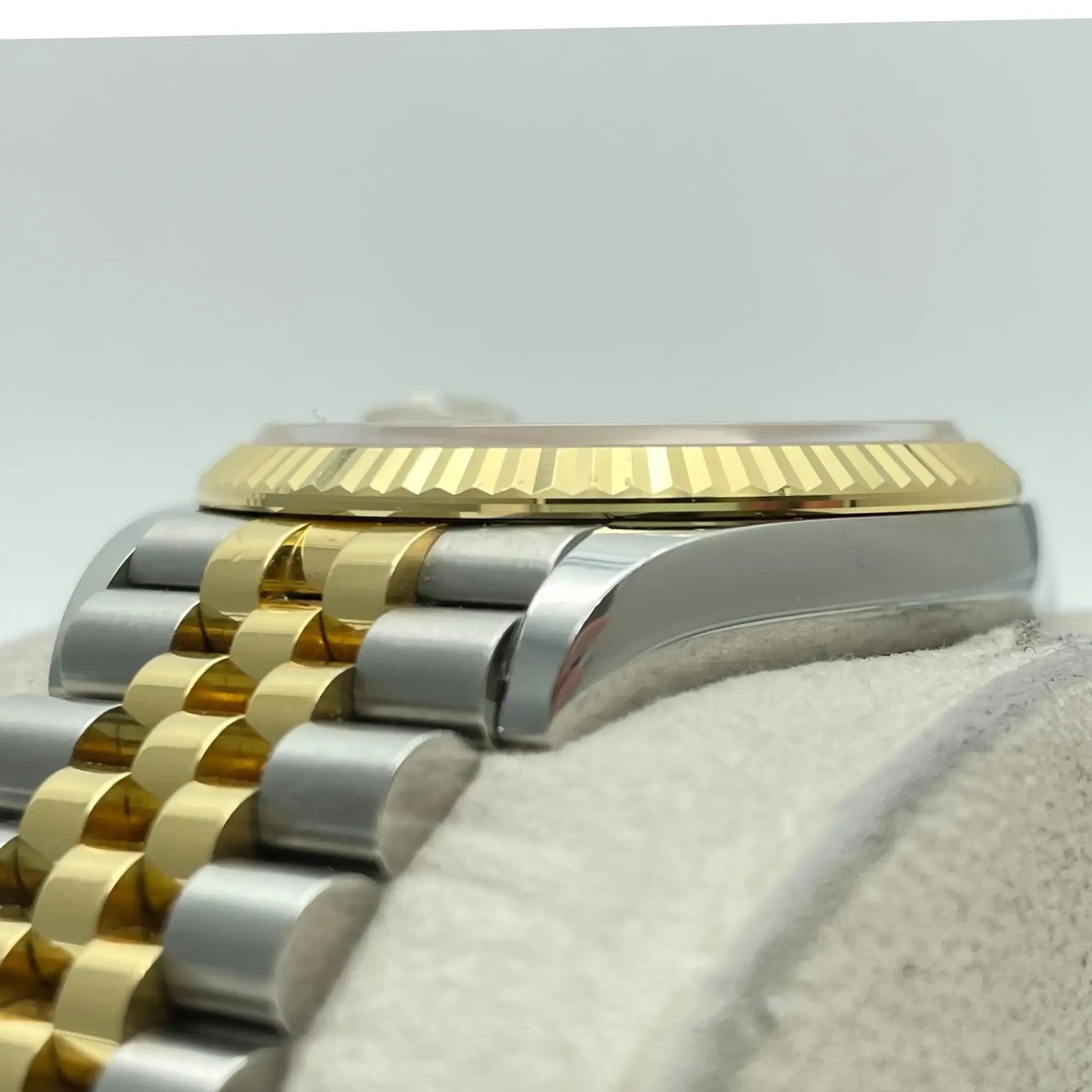 7th image of Rolex Rolex Datejust 126233 Wristwatch, PreOwned condition