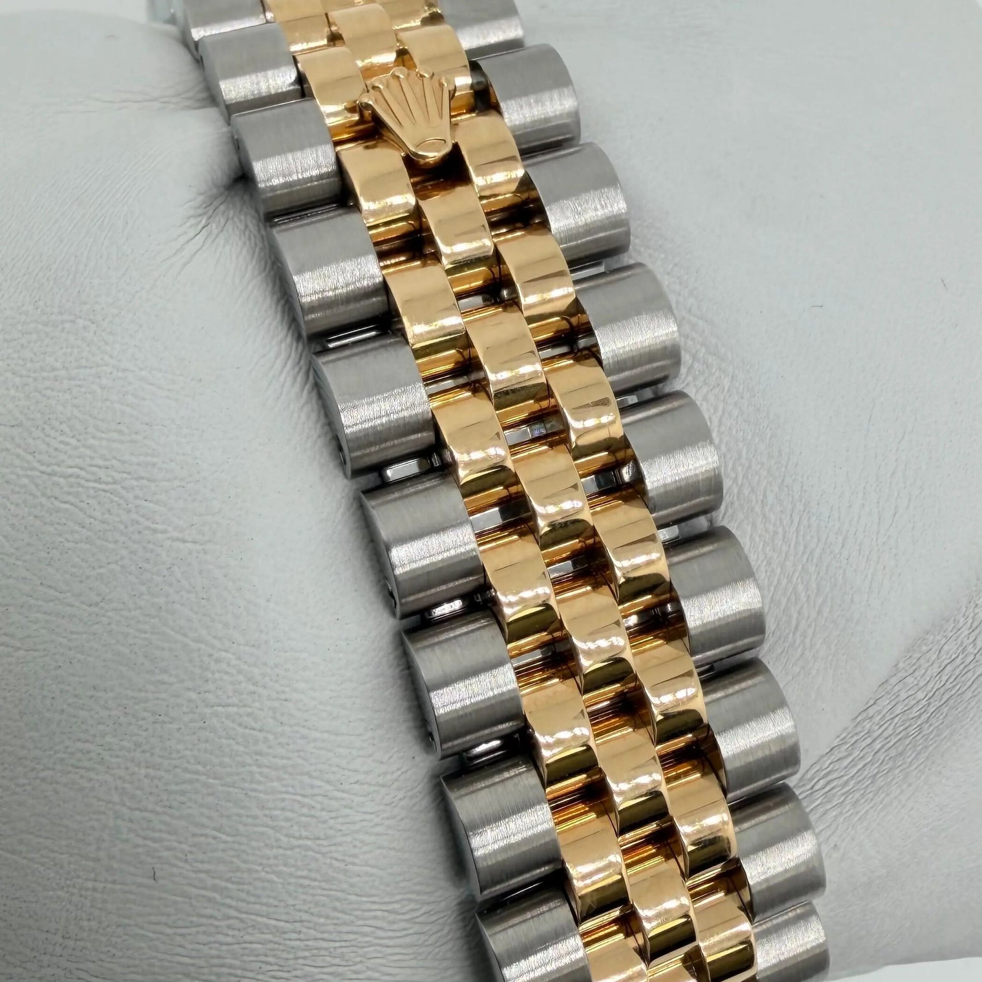 13th image of Rolex  Rolex Datejust Wristwatch, PreOwned condition