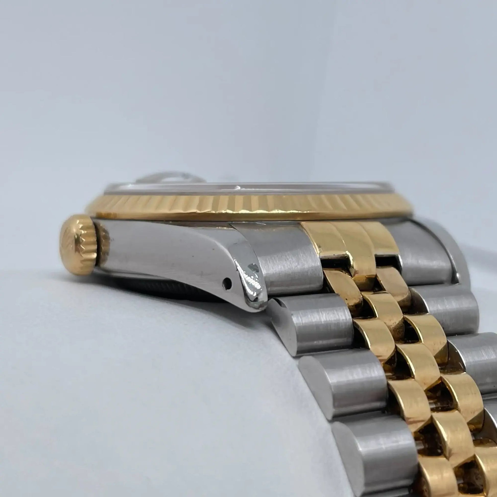 4th image of Rolex Datejust Wristwatch, PreOwned condition
