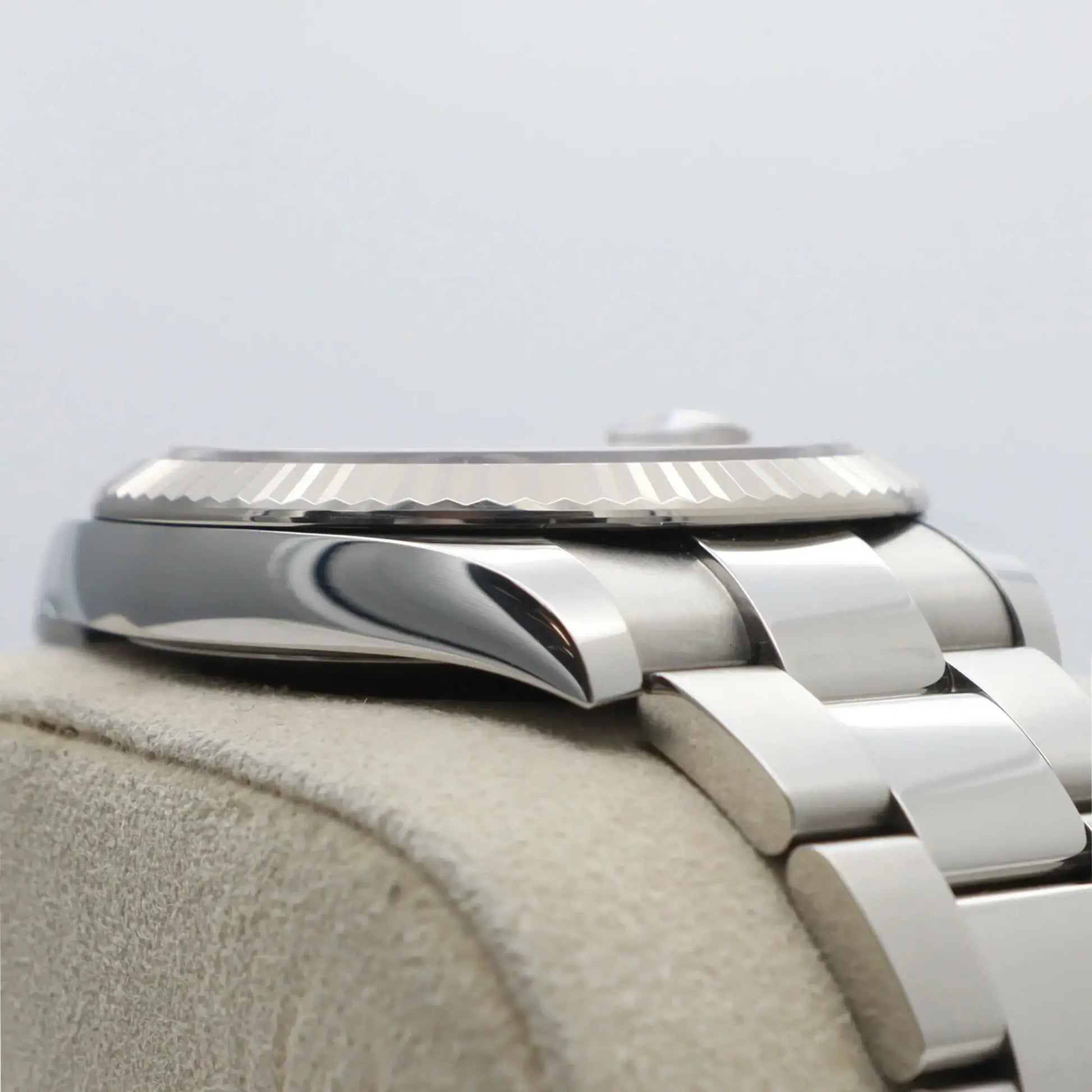 7th image of Rolex Rolex Datejust 126334 Wristwatch, New condition