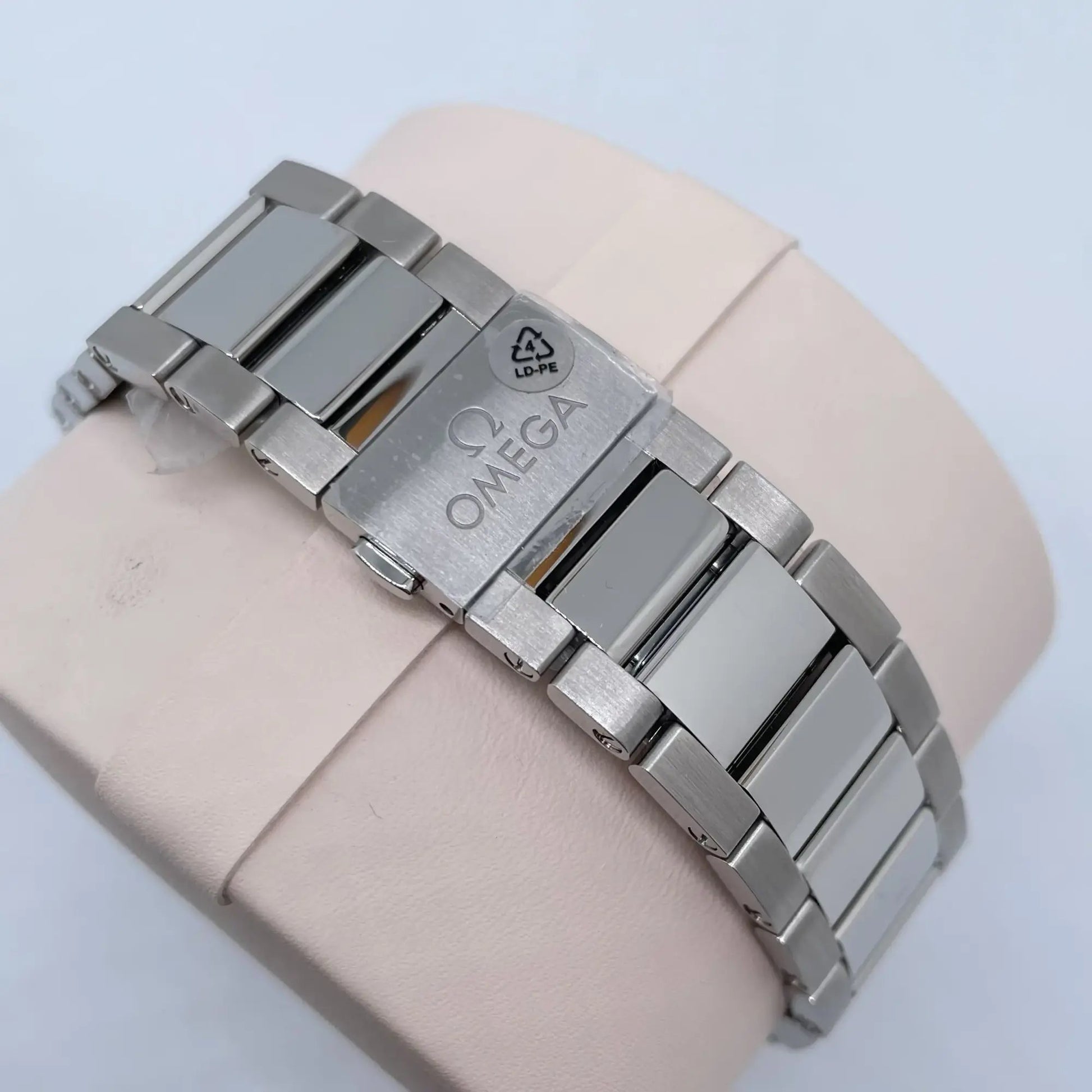 12th image of OMEGA Seamaster Wristwatch, New condition