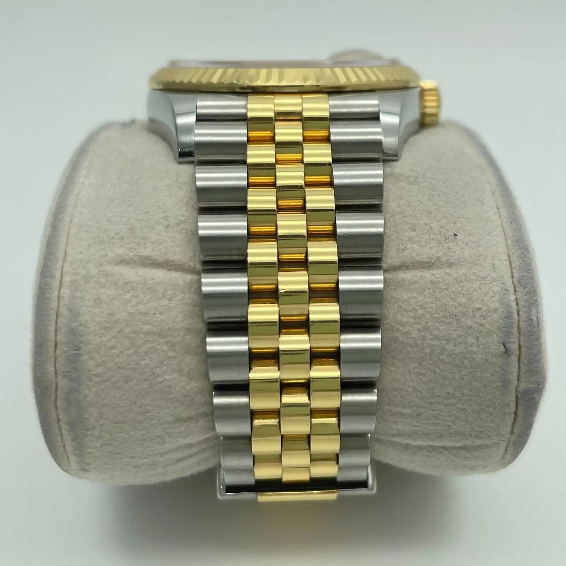 8th image of Rolex Rolex Datejust 126233 Wristwatch, PreOwned condition