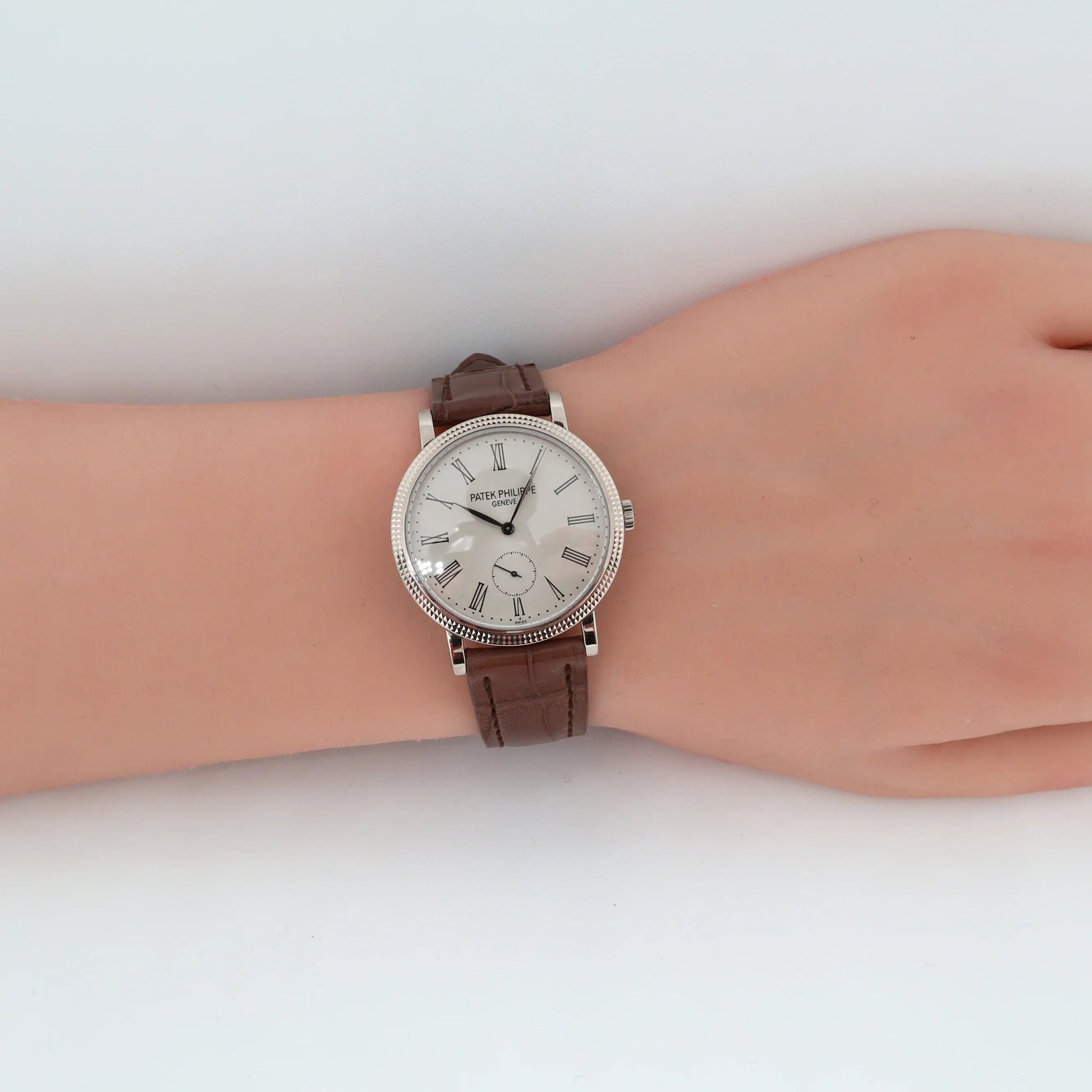 3rd image of Patek Philippe Patek Philippe Calatrava Wristwatch, PreOwned condition