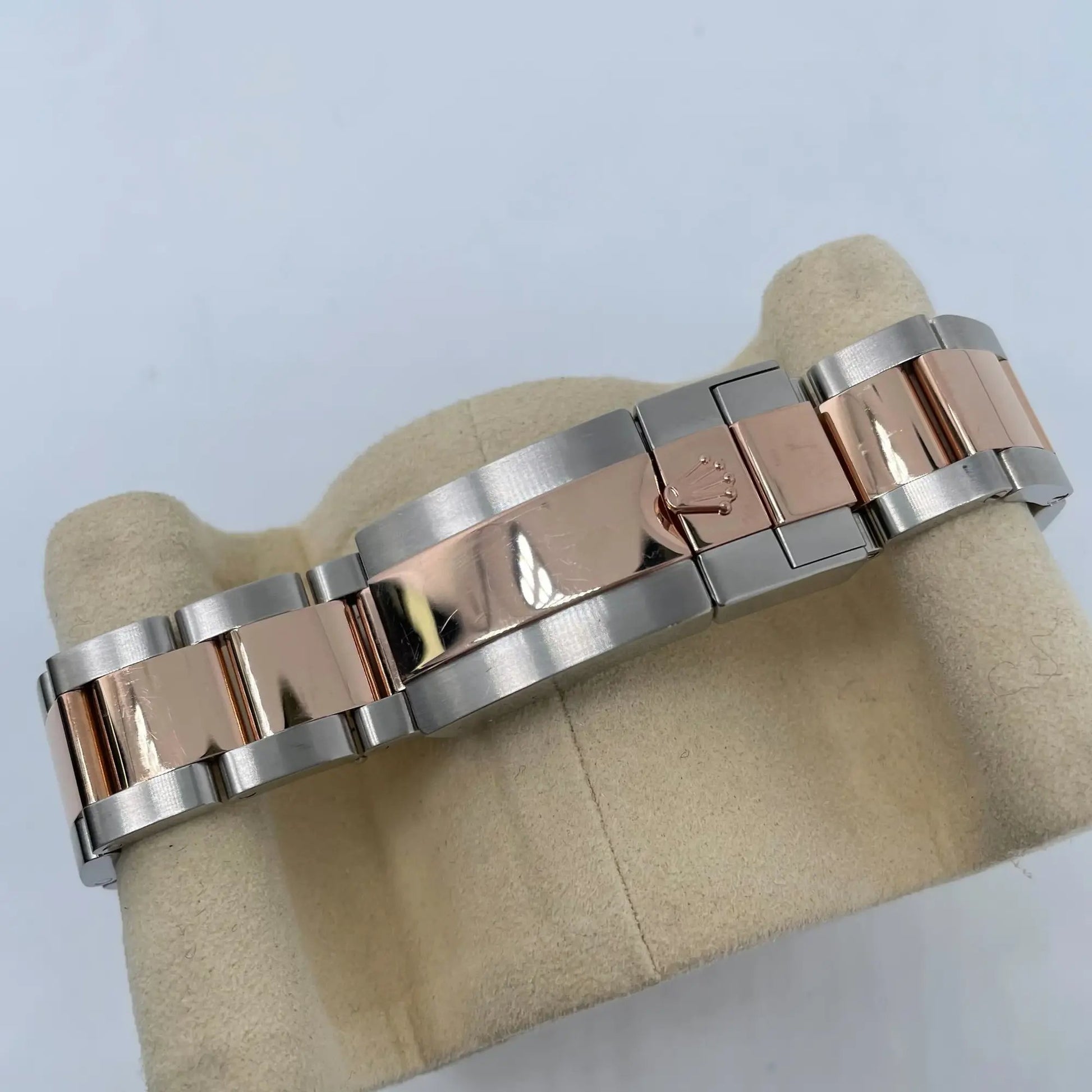 11th image of Rolex Rolex Yacht Master Wristwatch, PreOwned condition
