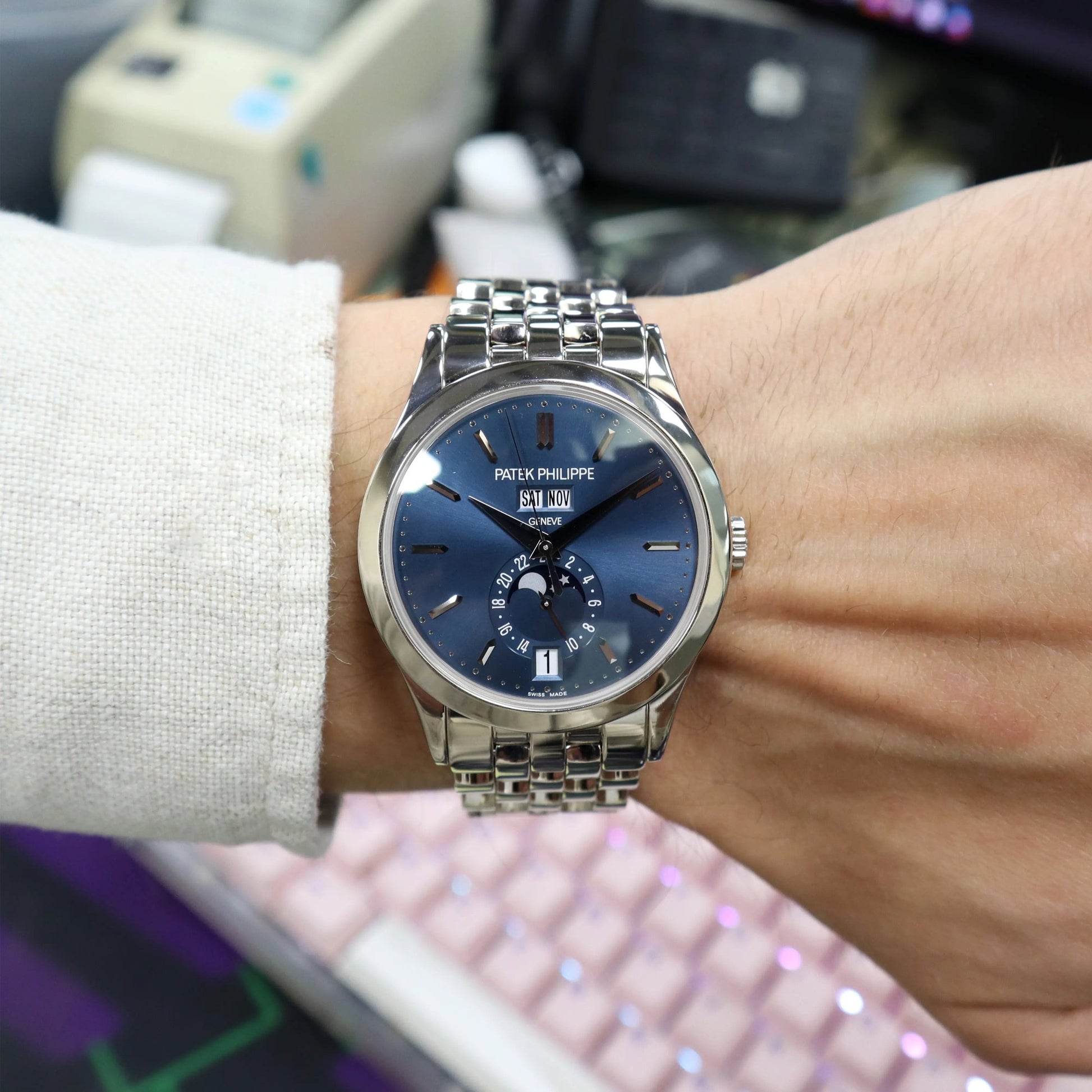 2nd image of Patek Philippe Complications Wristwatch, PreOwned condition