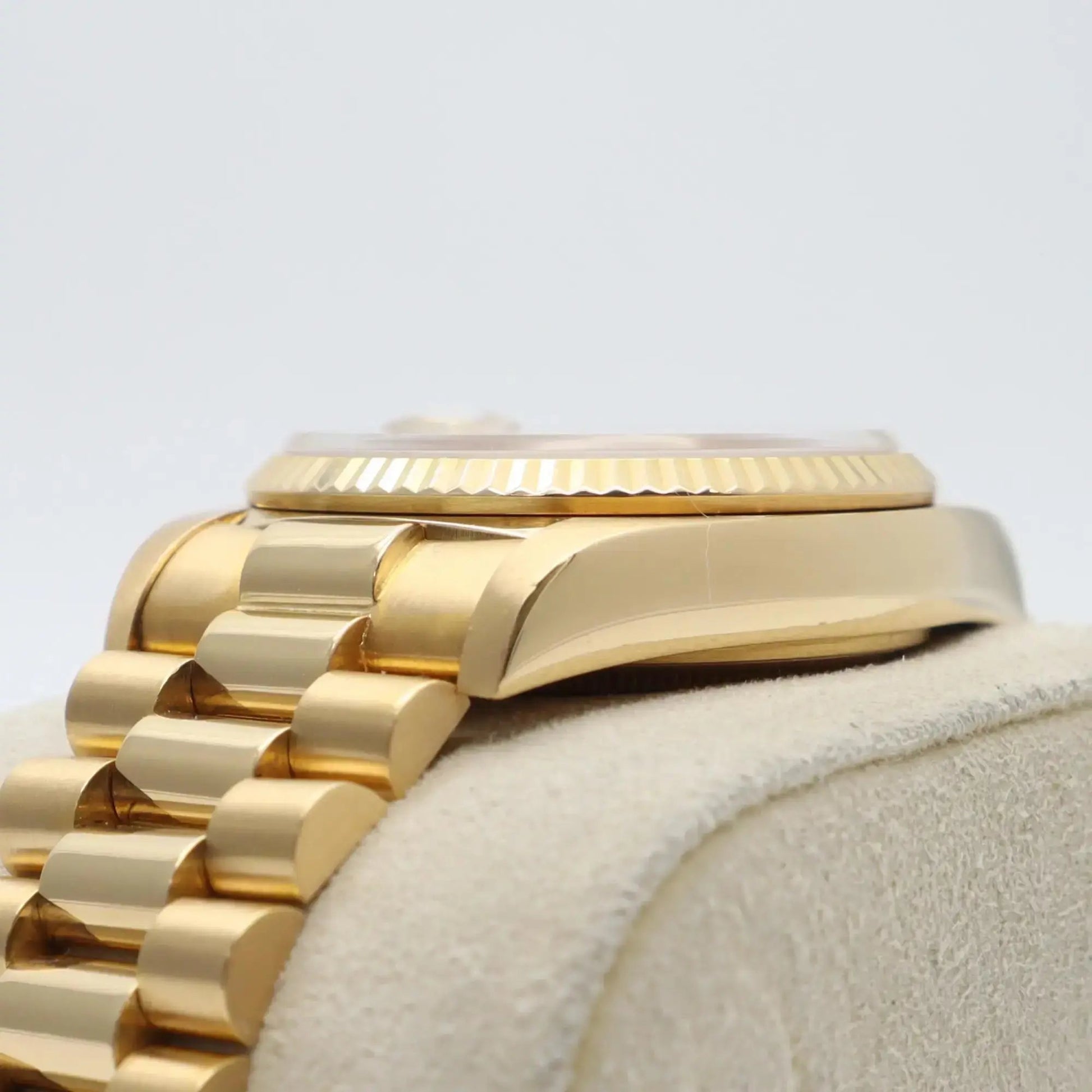 7th image of Rolex Rolex Day-Date 18038 Wristwatch, PreOwned condition