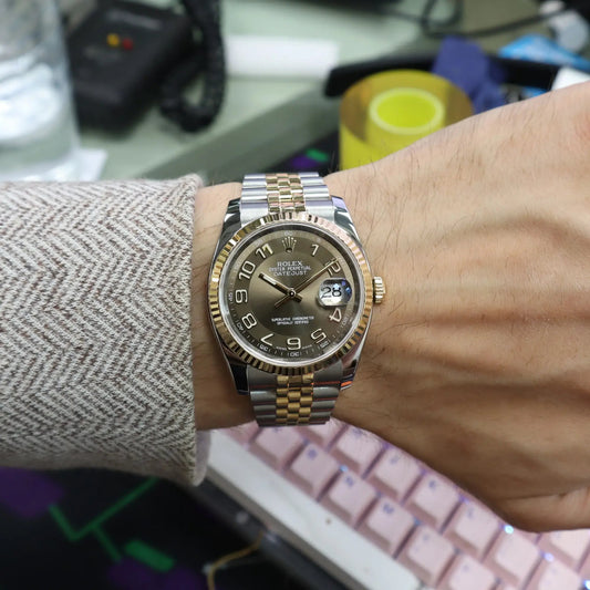 2nd image of Rolex Rolex Datejust Wristwatch, PreOwned condition