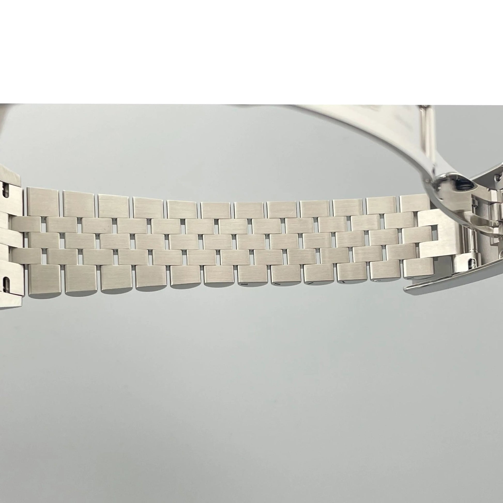 11th image of Rolex Rolex Datejust 126200 Wristwatch, Unworn condition