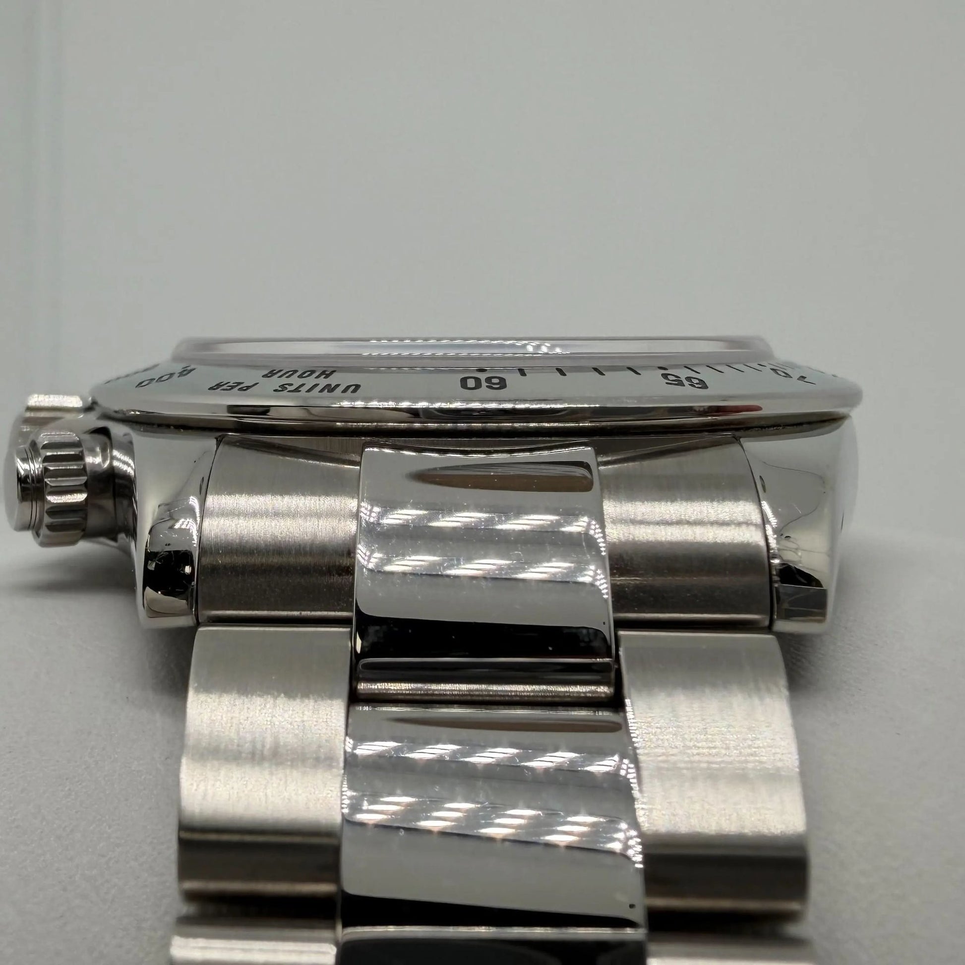 8th image of Rolex Daytona Wristwatch, PreOwned condition