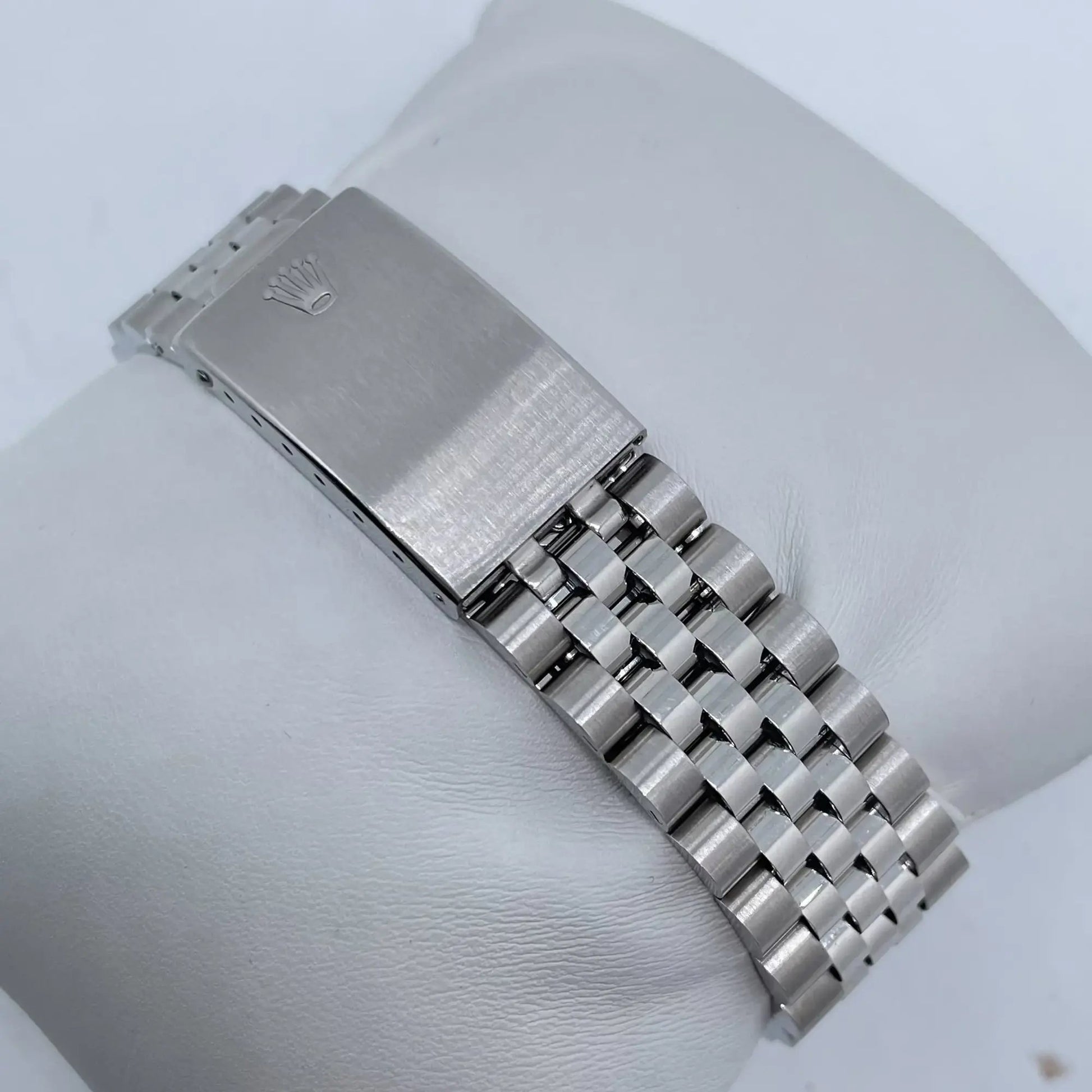12th image of Rolex Rolex Datejust 16220 Wristwatch, PreOwned condition