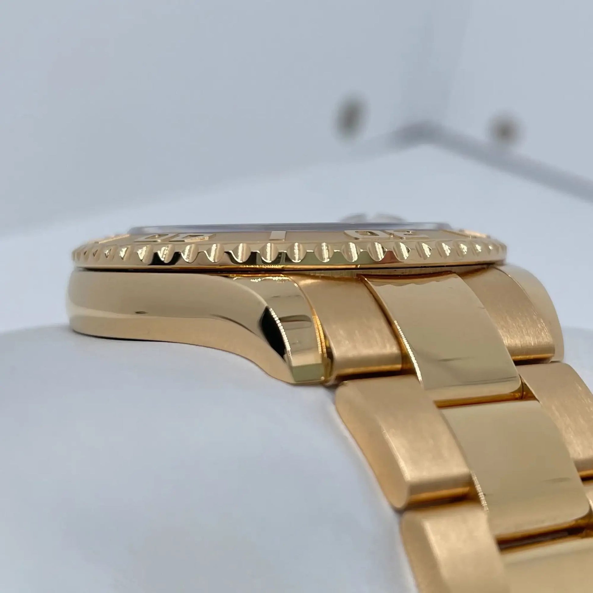 6th image of Rolex Yacht-Master Wristwatch, PreOwned condition