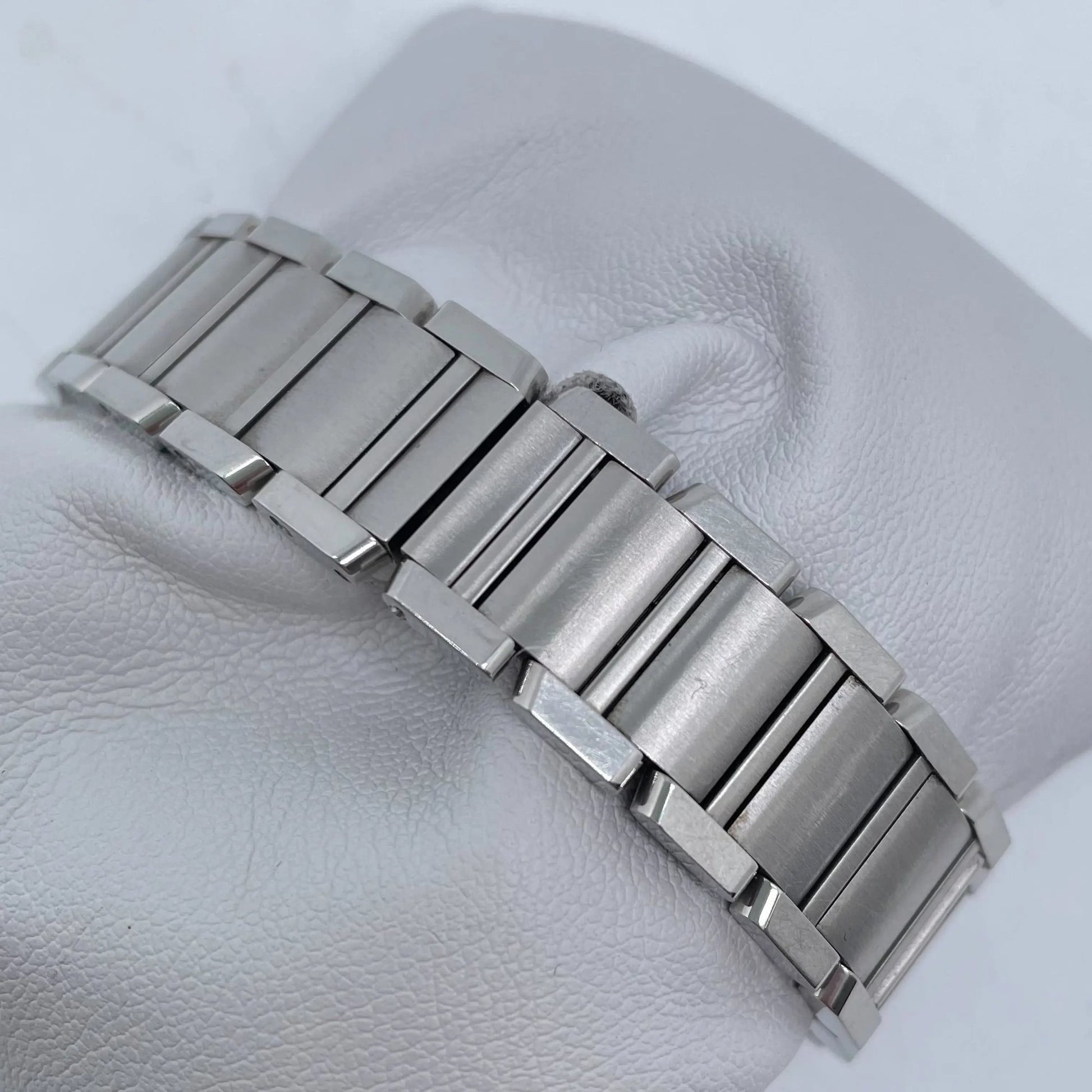11th image of Cartier  Cartier Tank Francaise Wristwatch, PreOwned condition