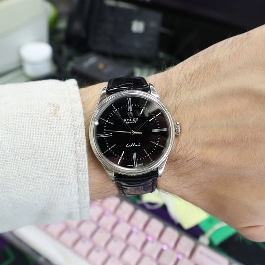 2nd image of Rolex Cellini  Wristwatch, PreOwned condition